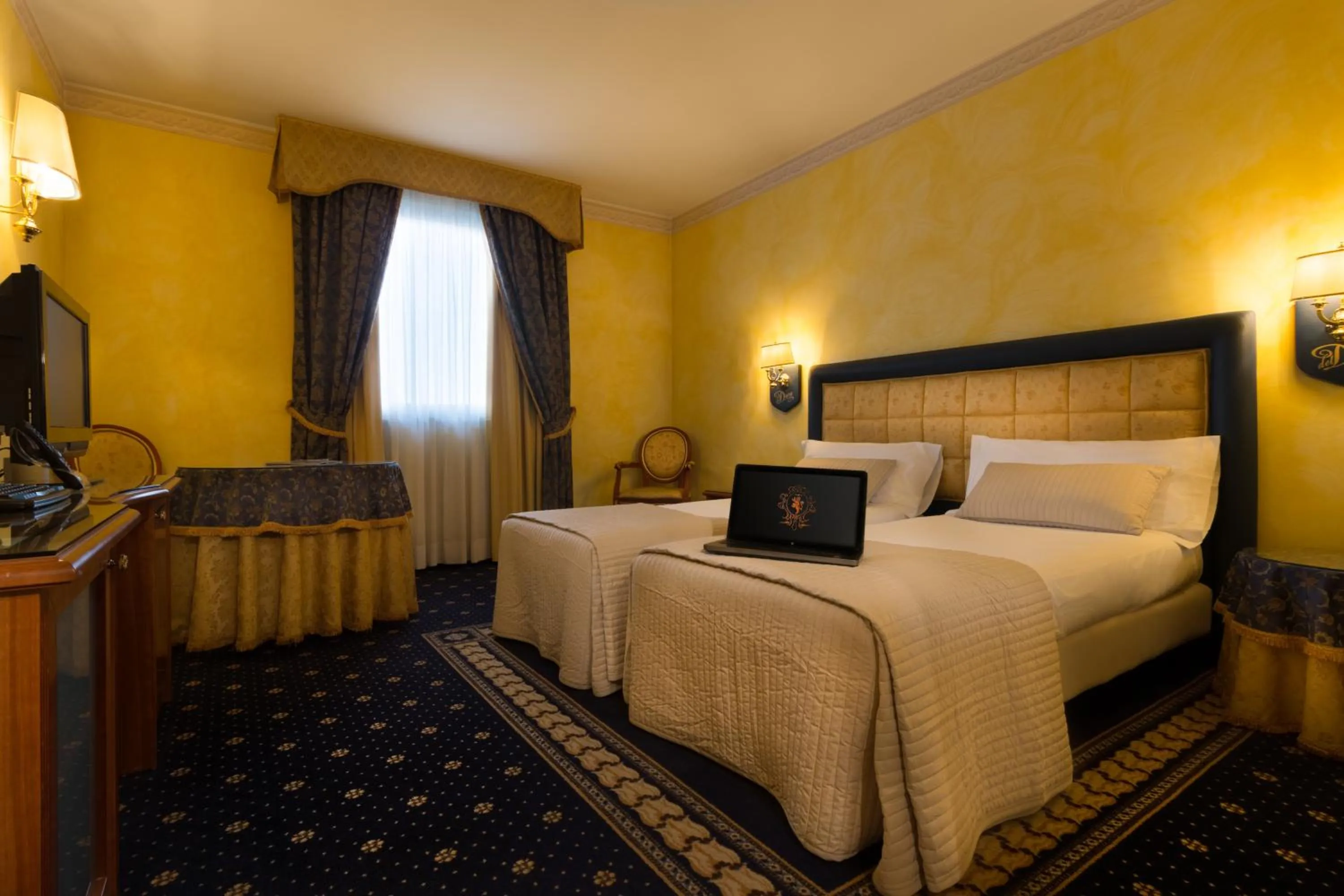 Bed in Hotel Motel Del Duca-Pavia