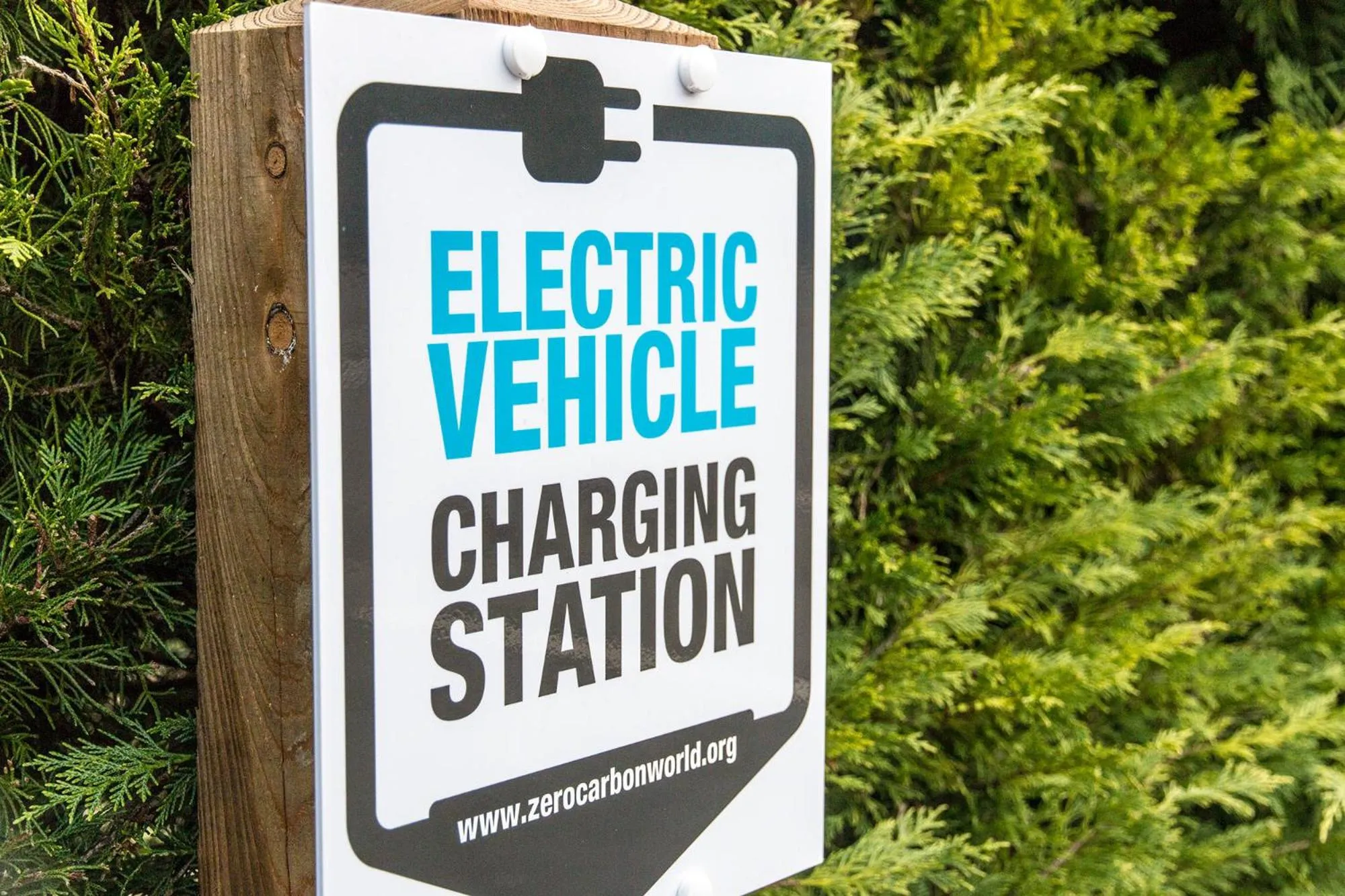 Property logo or sign in The Queens Head Kettlesing