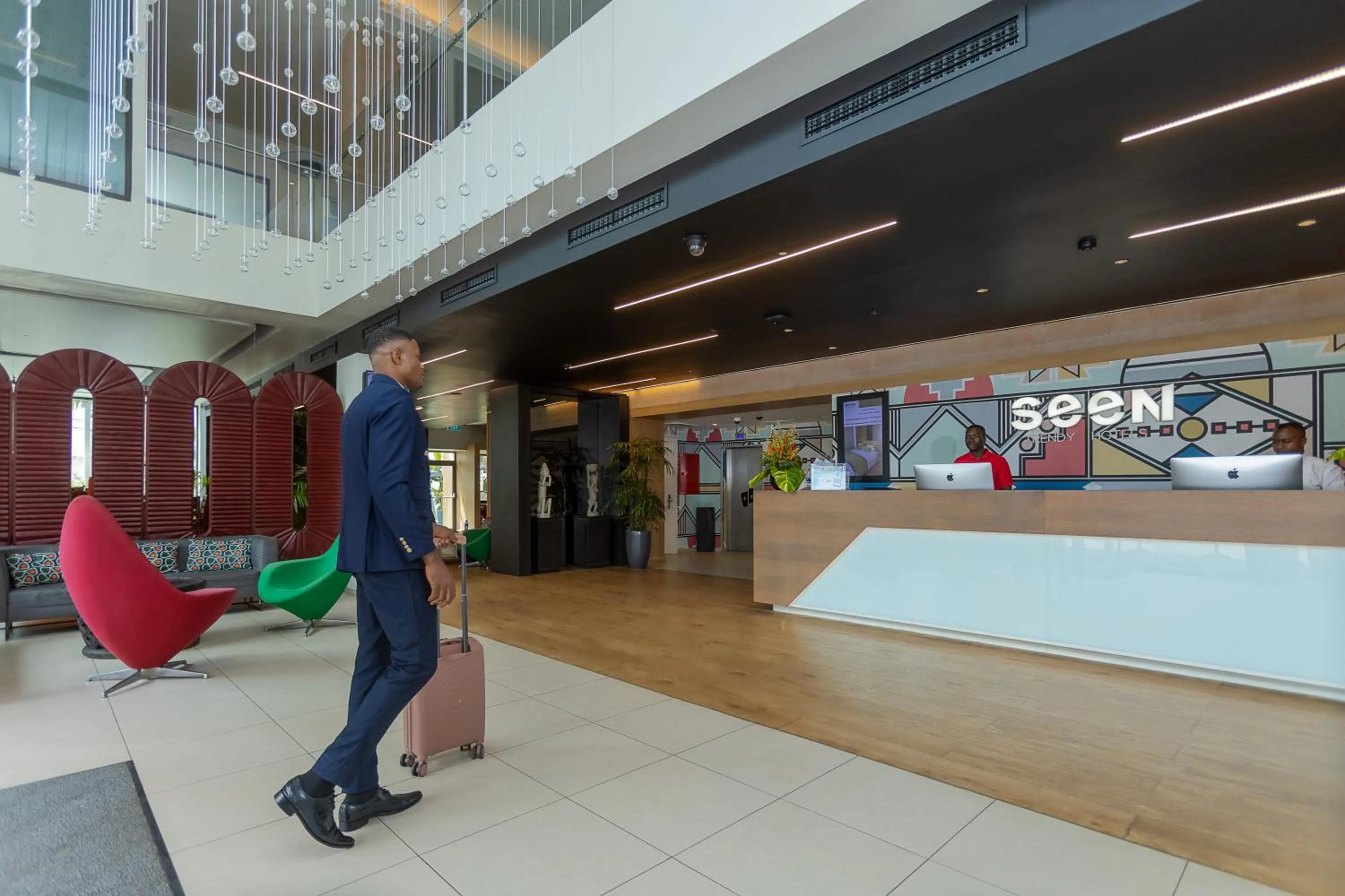 Lobby or reception in Seen Hotel Abidjan Plateau