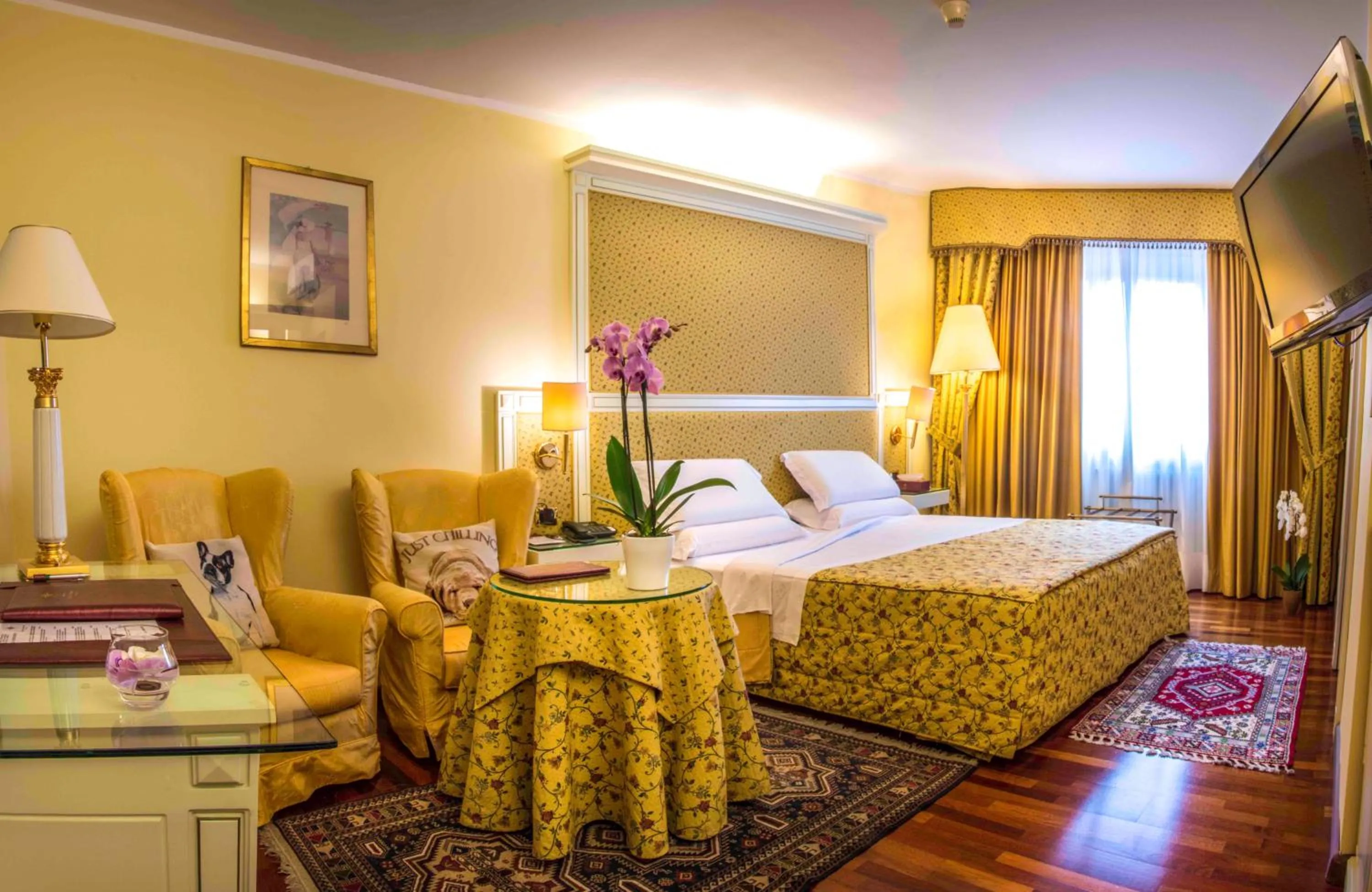 Bedroom, Bed in Hotel La Bussola