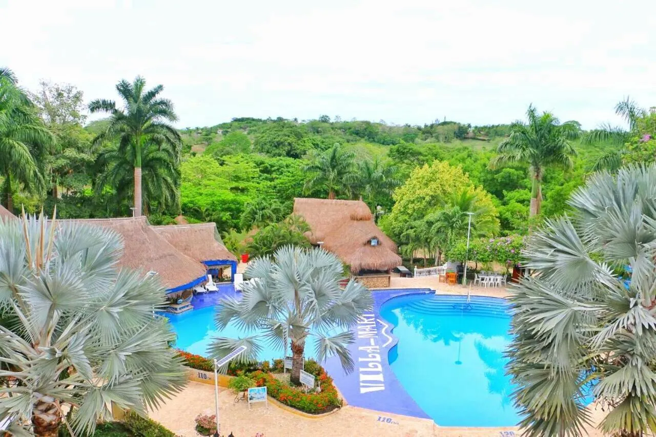 Property building in Eco Hotel Villa Martha