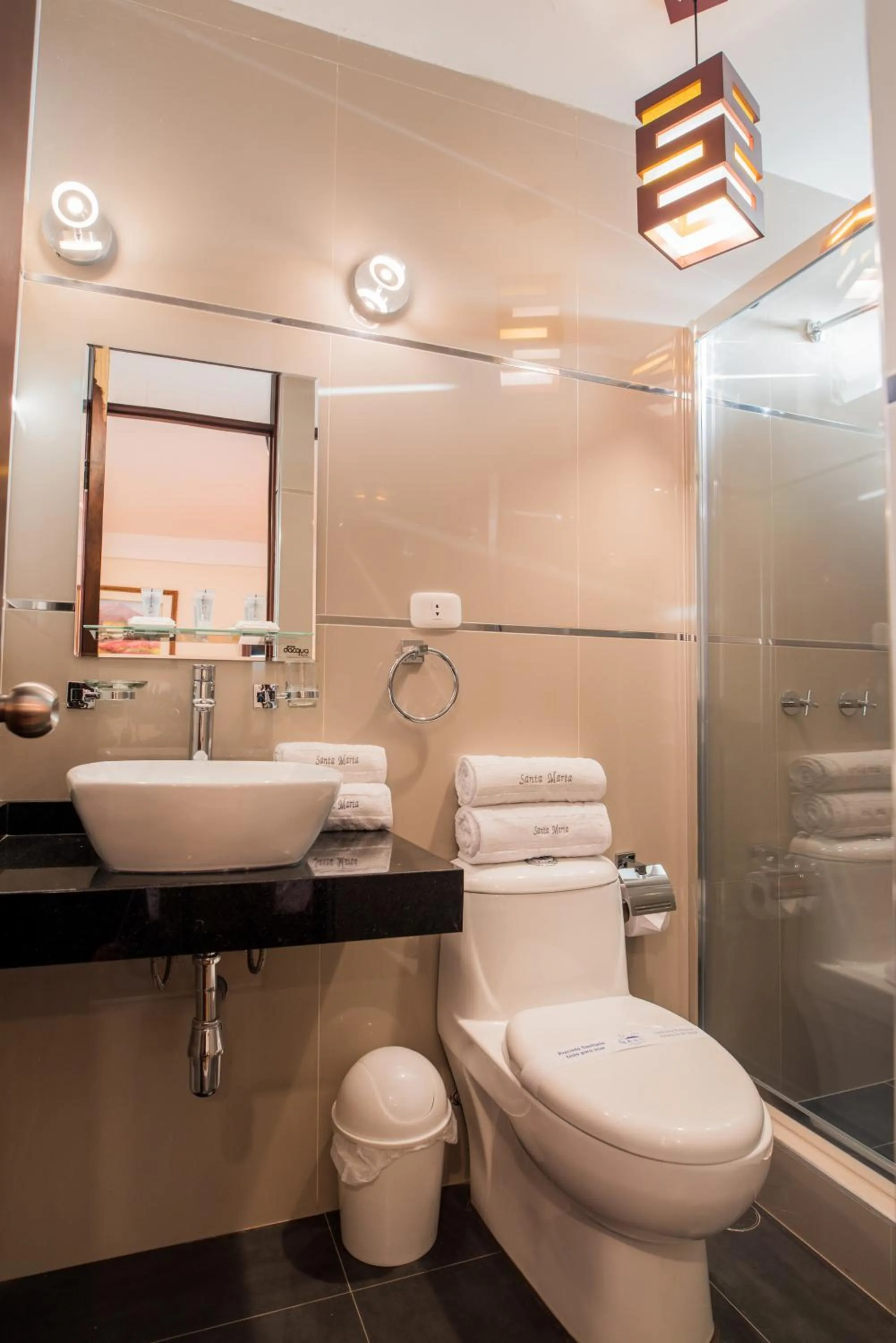 Shower in Santa Marta Hotel