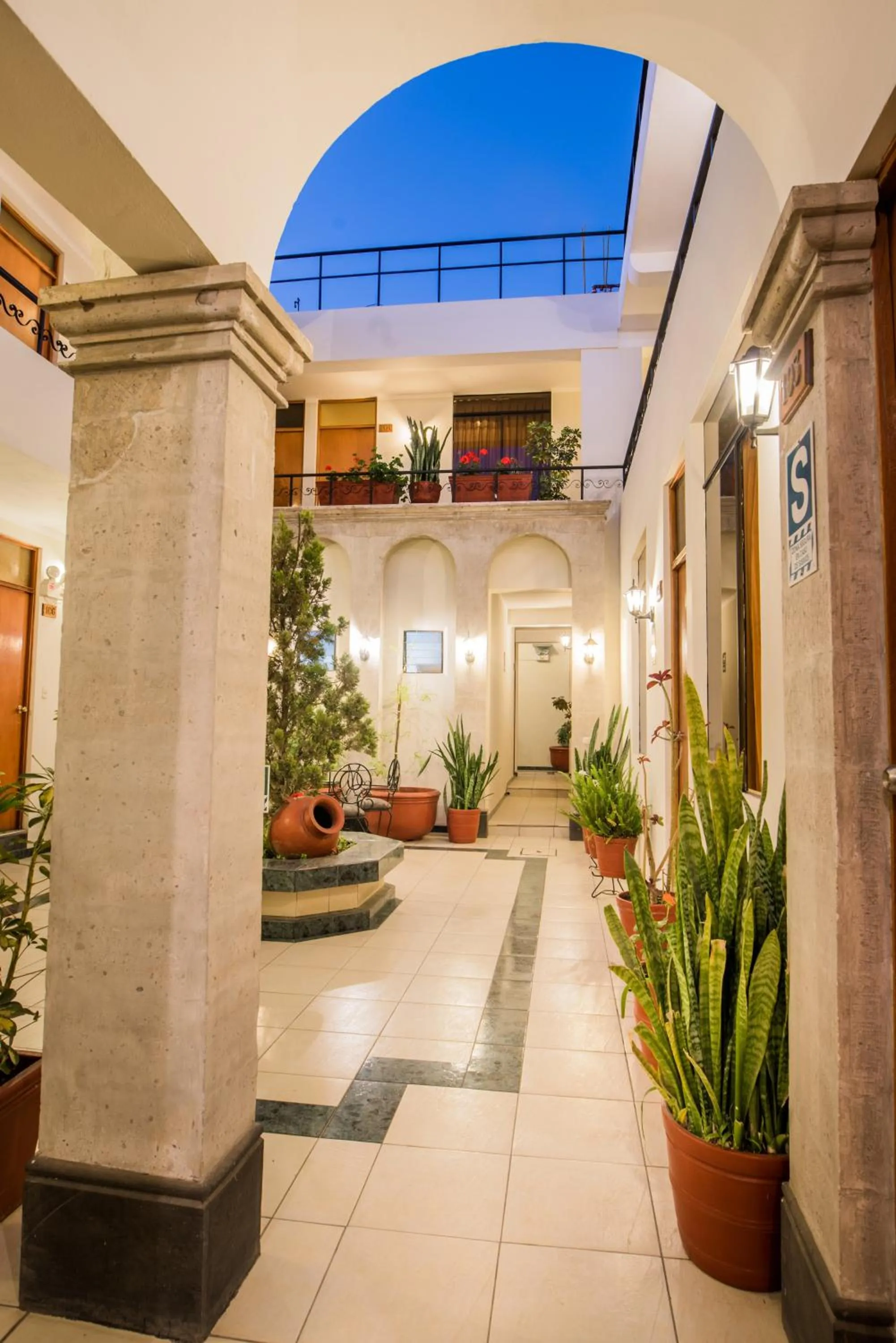Patio in Santa Marta Hotel