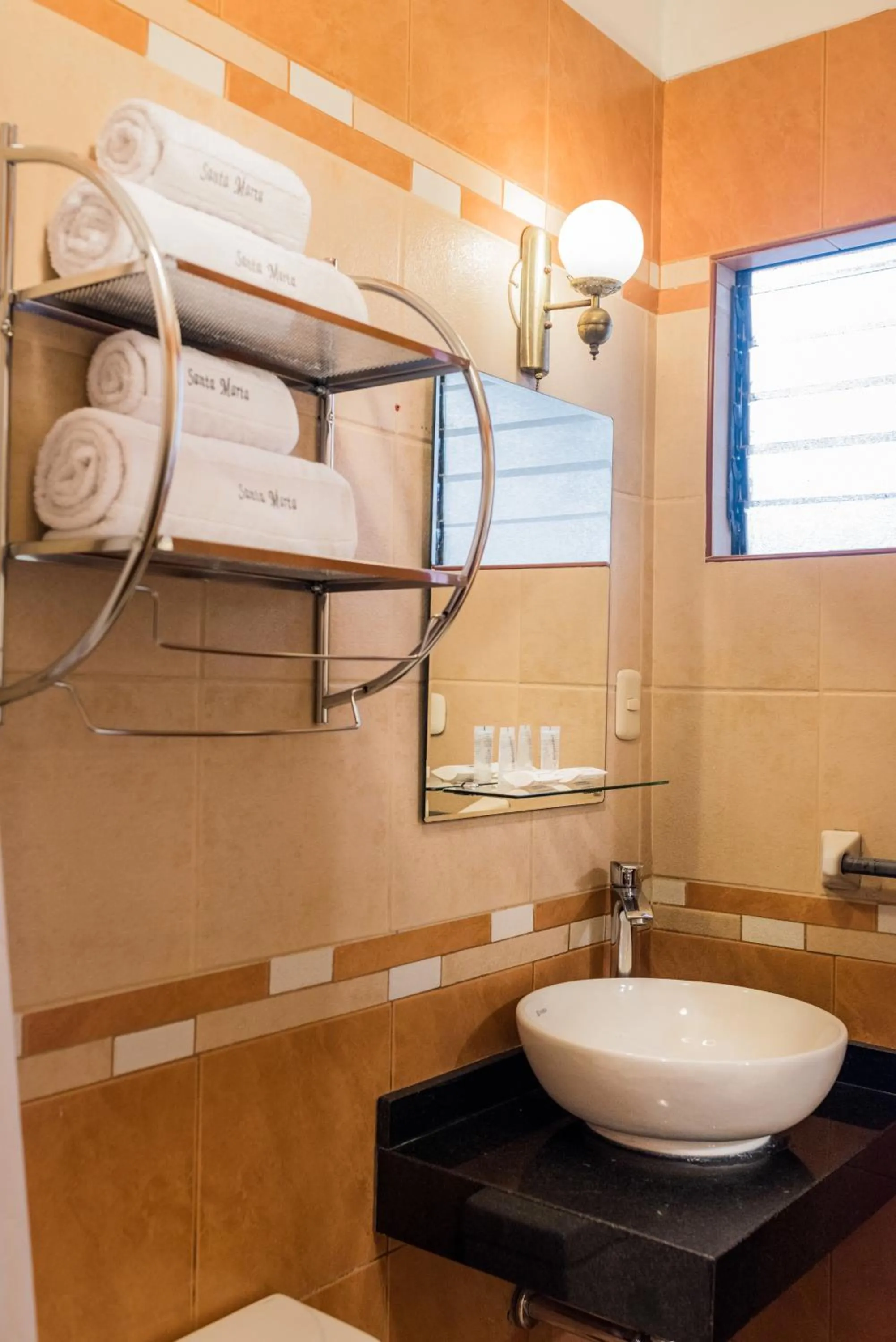 Shower in Santa Marta Hotel