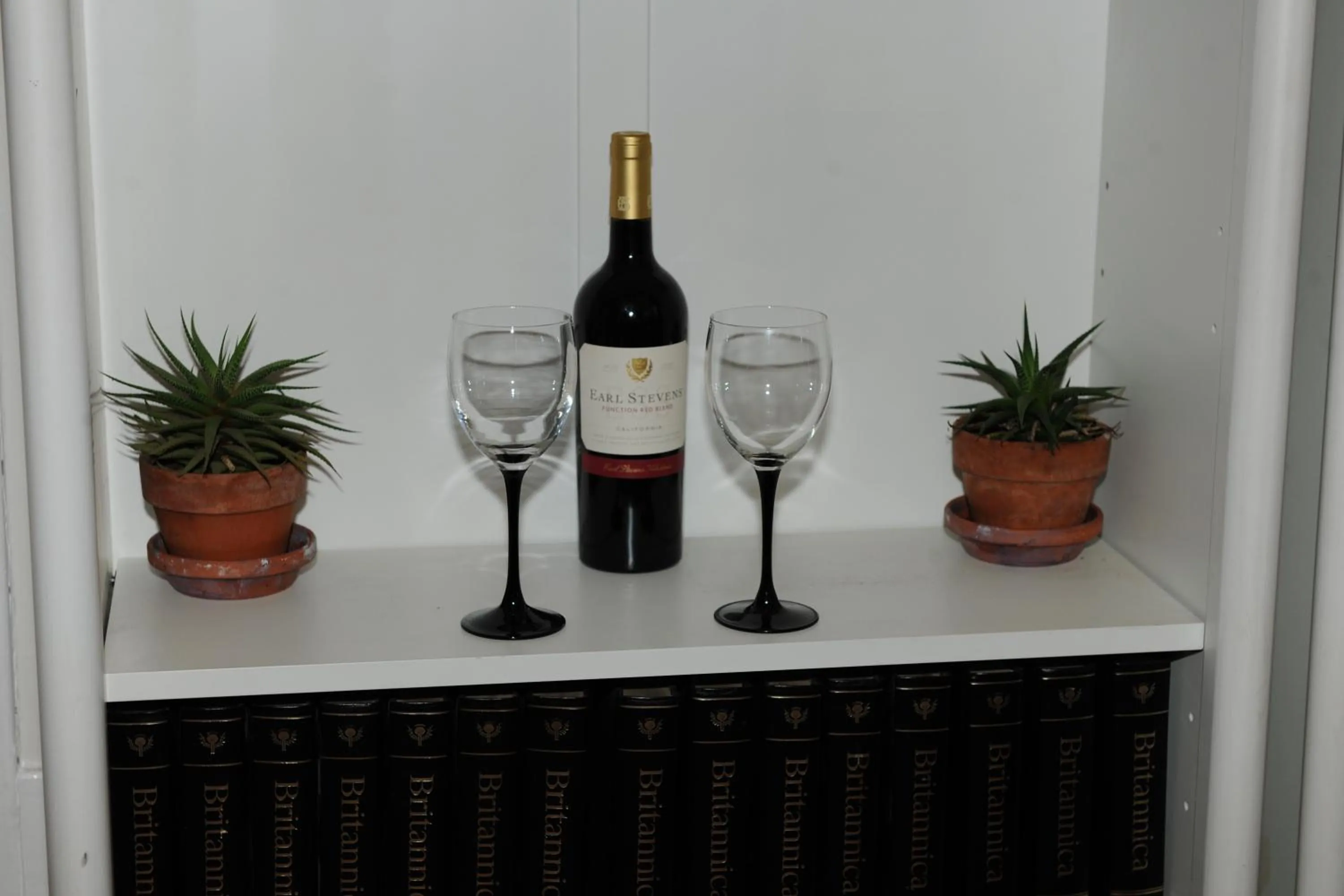 Decorative detail in The Giraffe