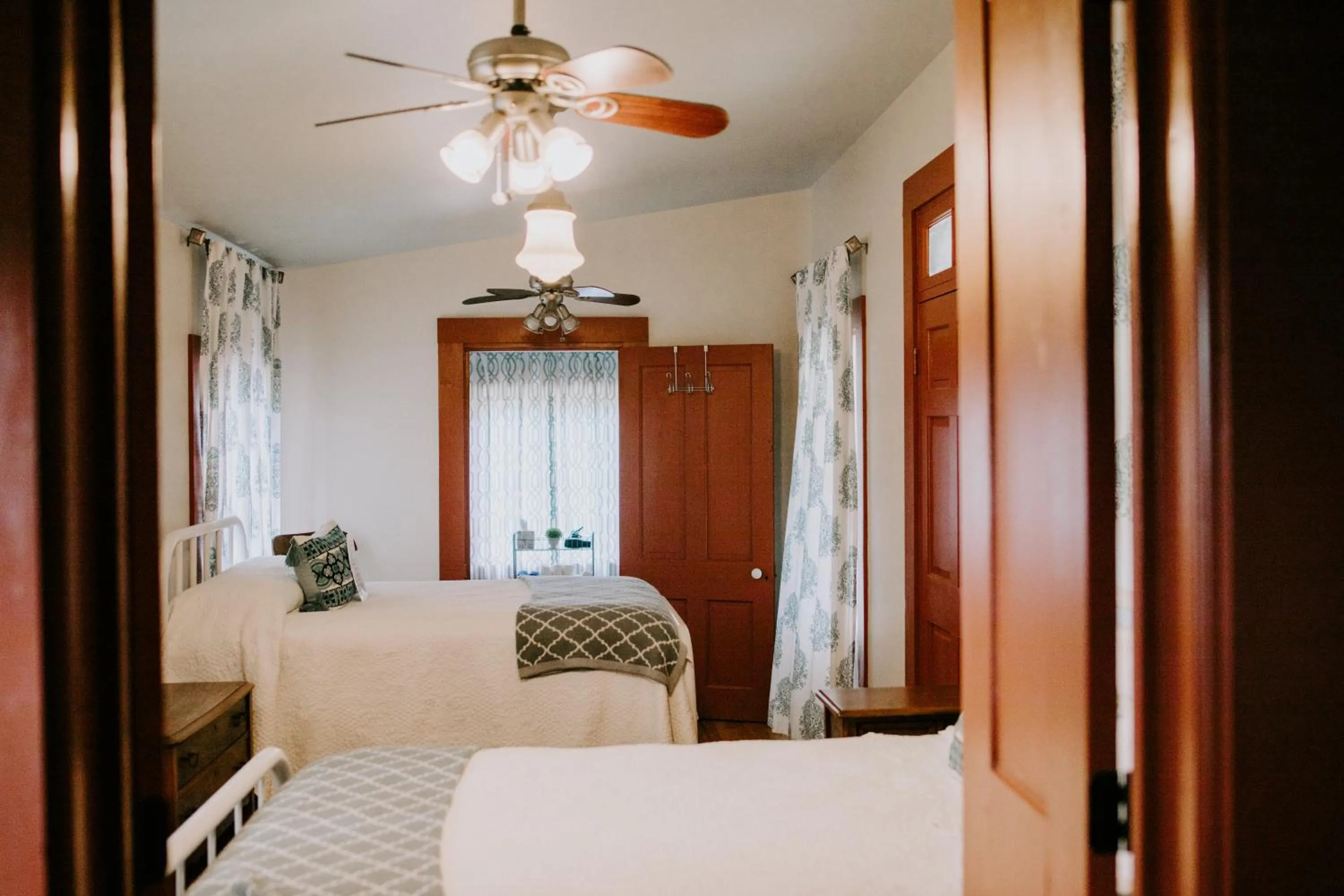 Photo of the whole room, Bed in Maison Mouton Bed & Breakfast