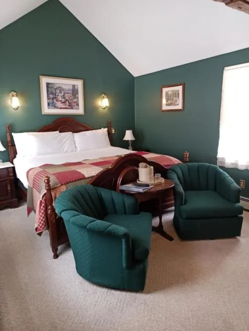 Bed in Arlington Inn & Spa