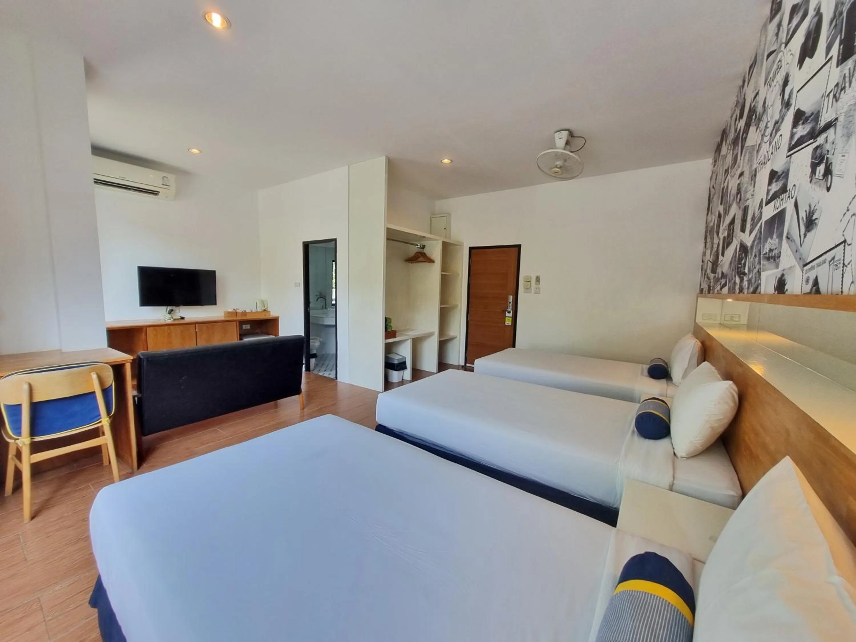 TV and multimedia, Bed in MAR24 Koh Tao Hotel