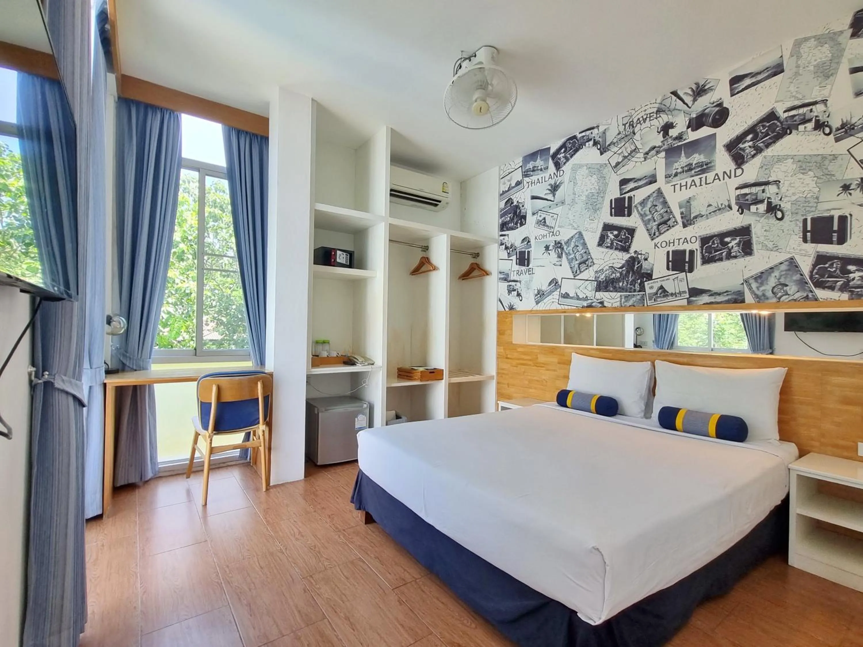 Photo of the whole room, Bed in MAR24 Koh Tao Hotel