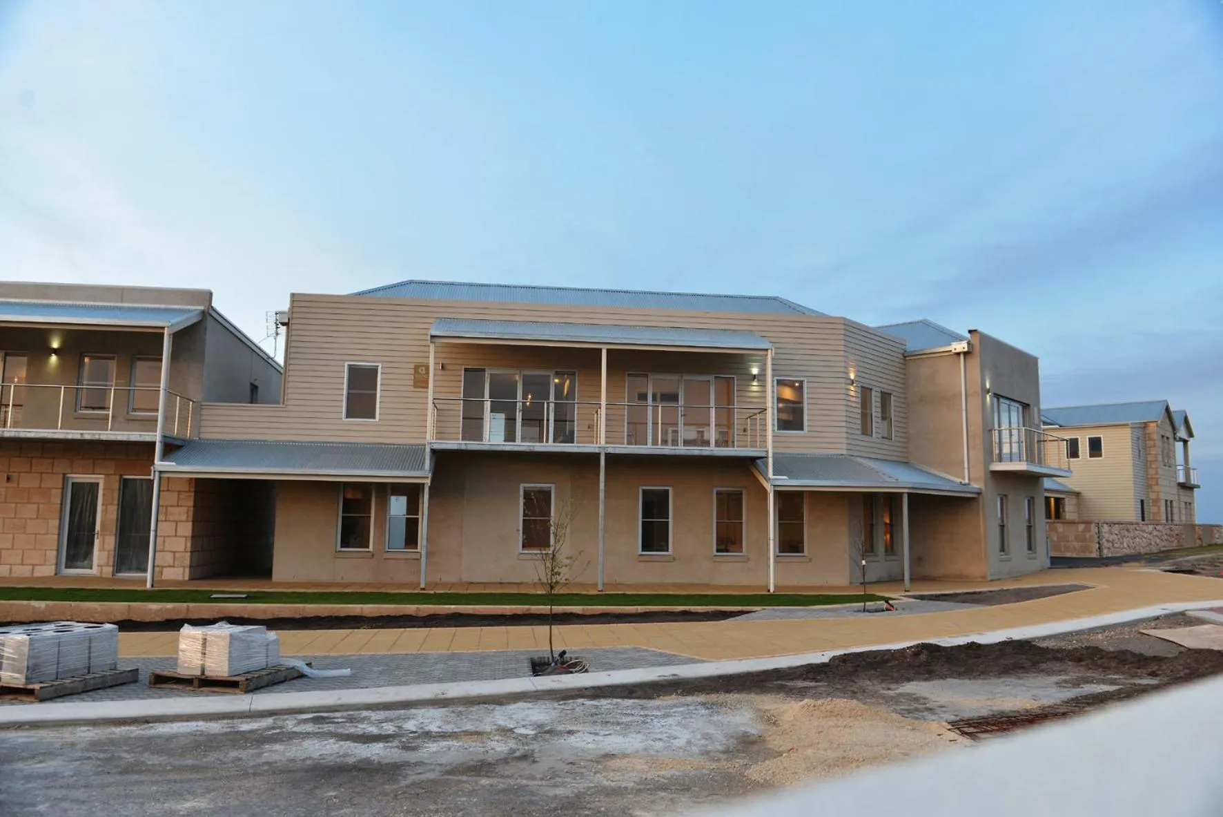 Facade/entrance in Robe Marina Accommodation