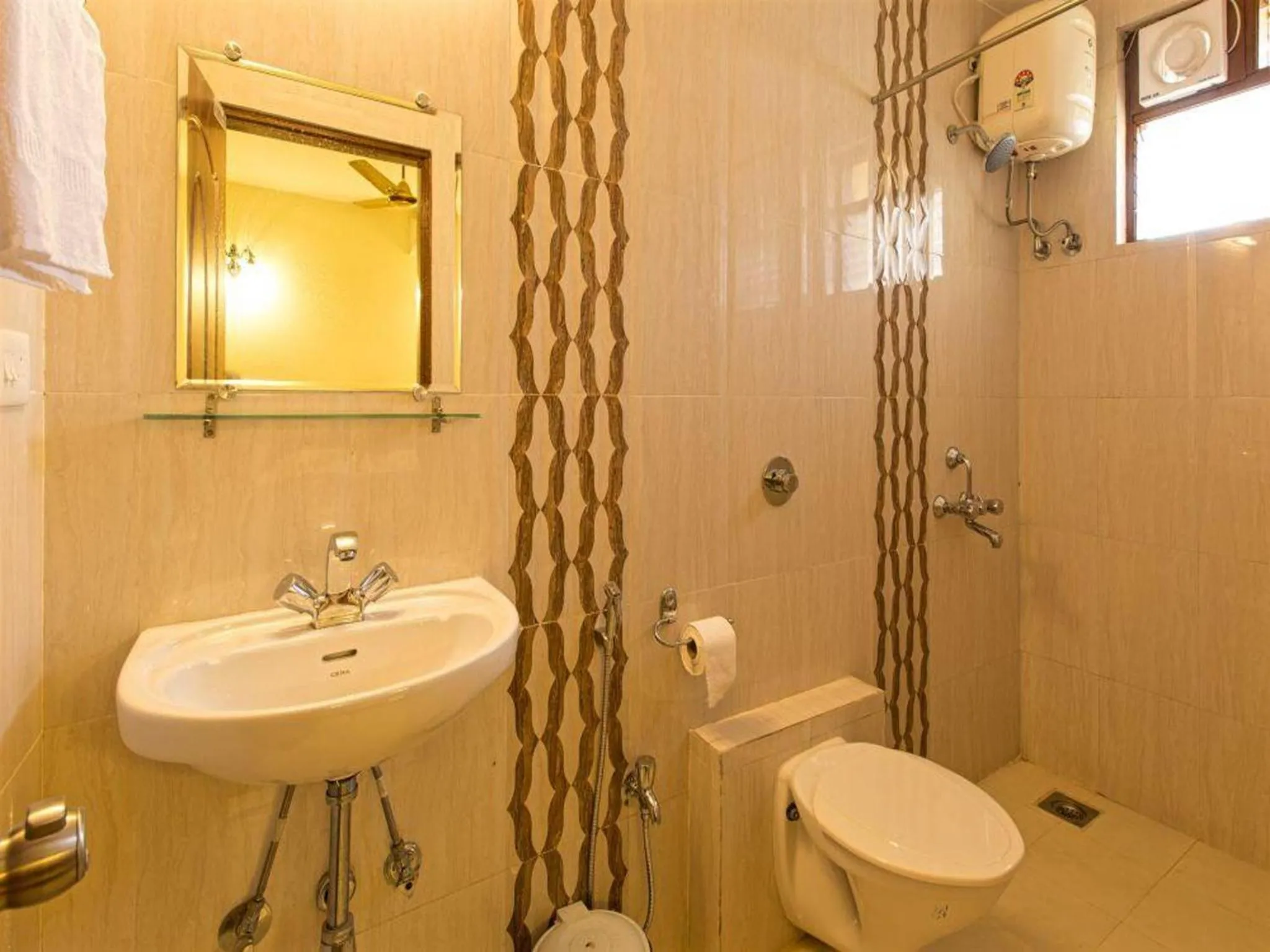 Bathroom in Saudades Homestays