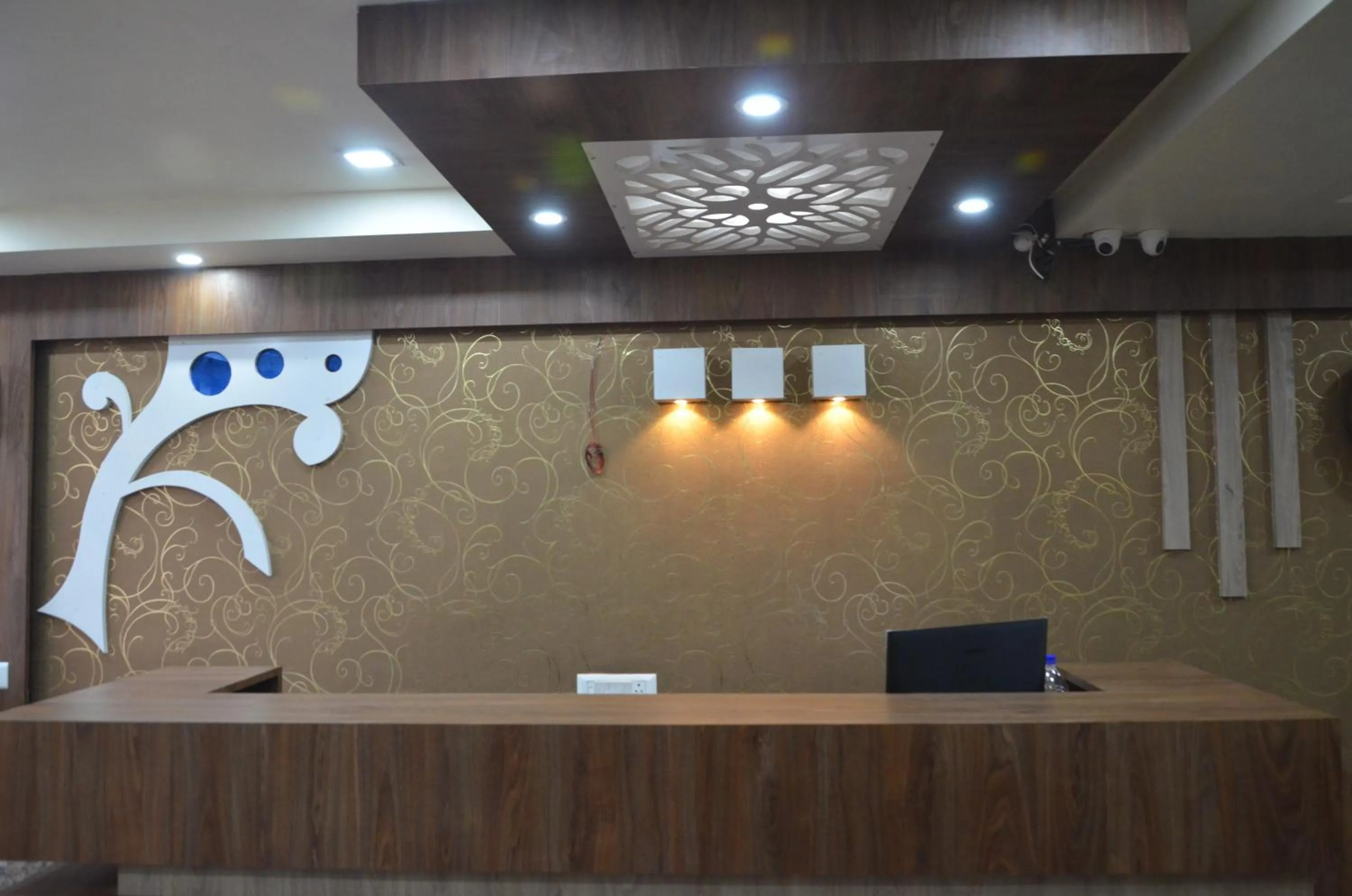 Lobby or reception in Hotel Rahil Palace