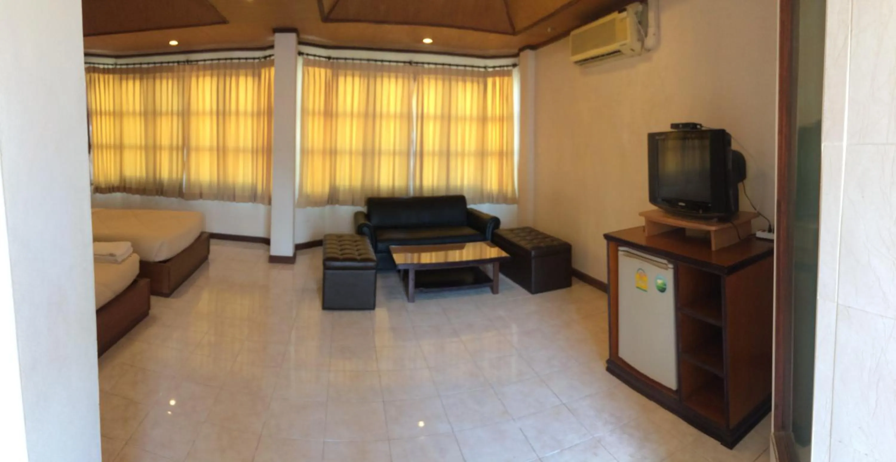 Seating area in Kraisaeng Place