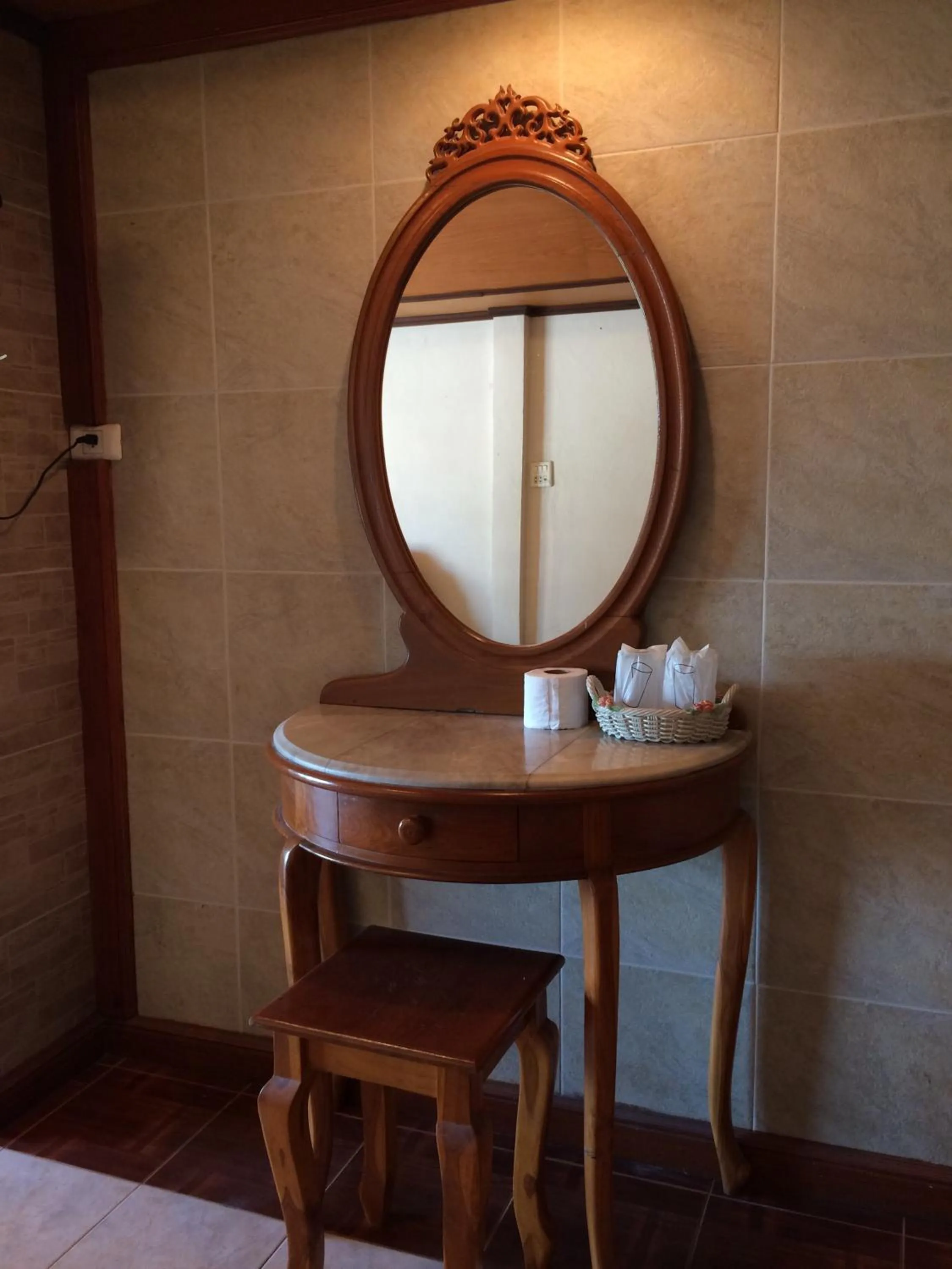 Seating area in Kraisaeng Place