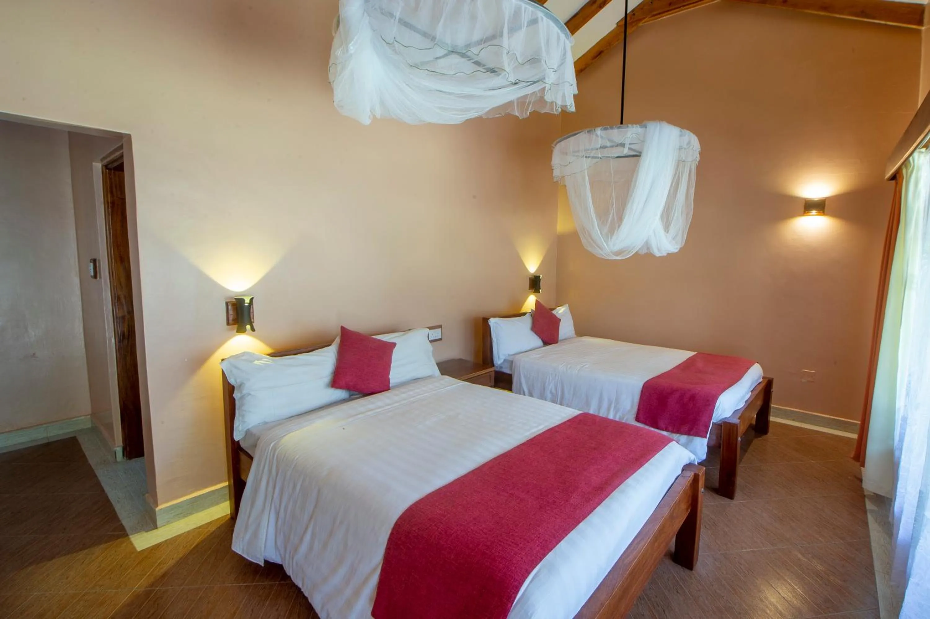 Property building, Bed in Lake Nakuru Lodge