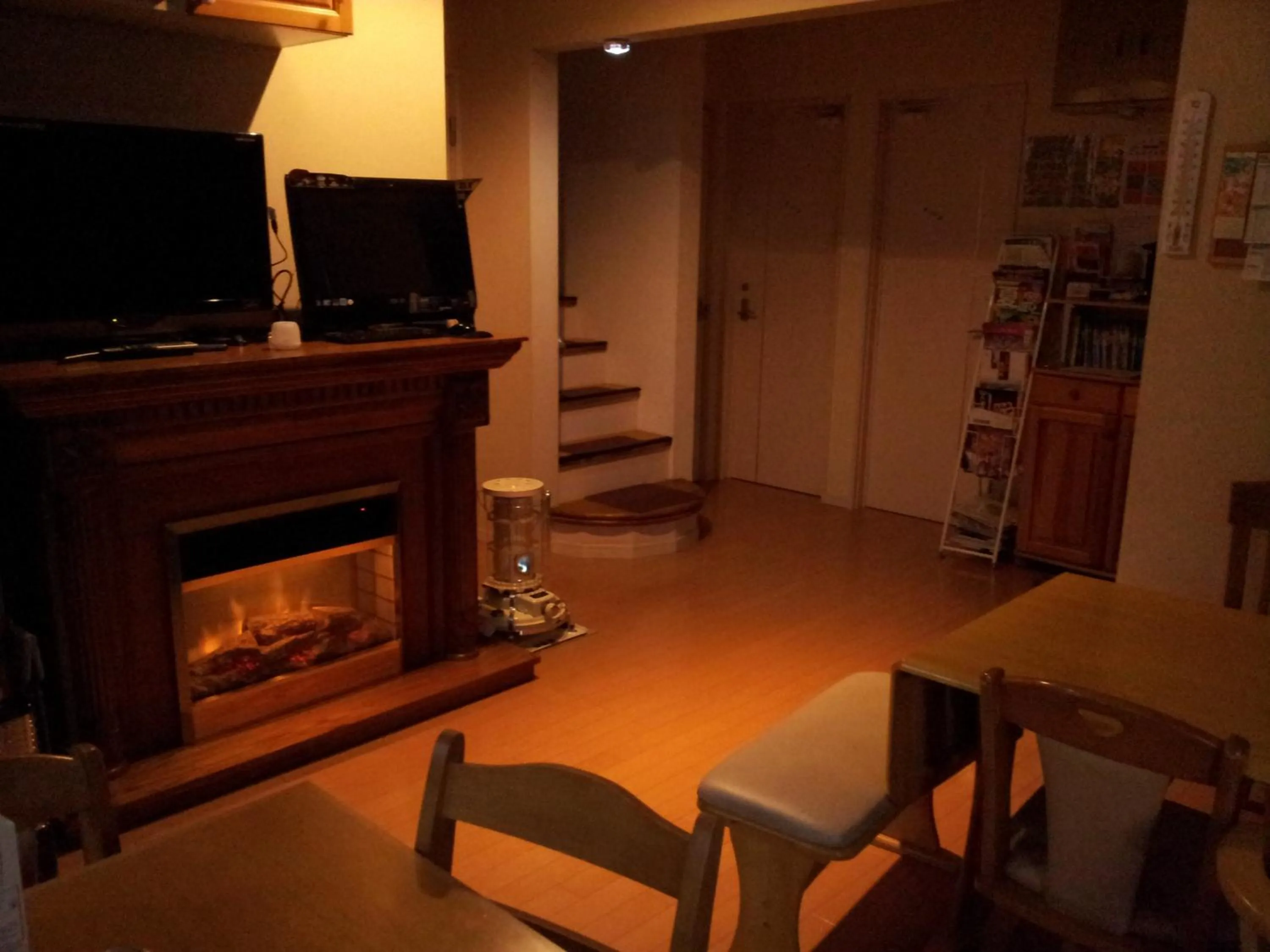 Communal lounge/ TV room in Tokyo8home Hachioji 東京民宿 八王子之家