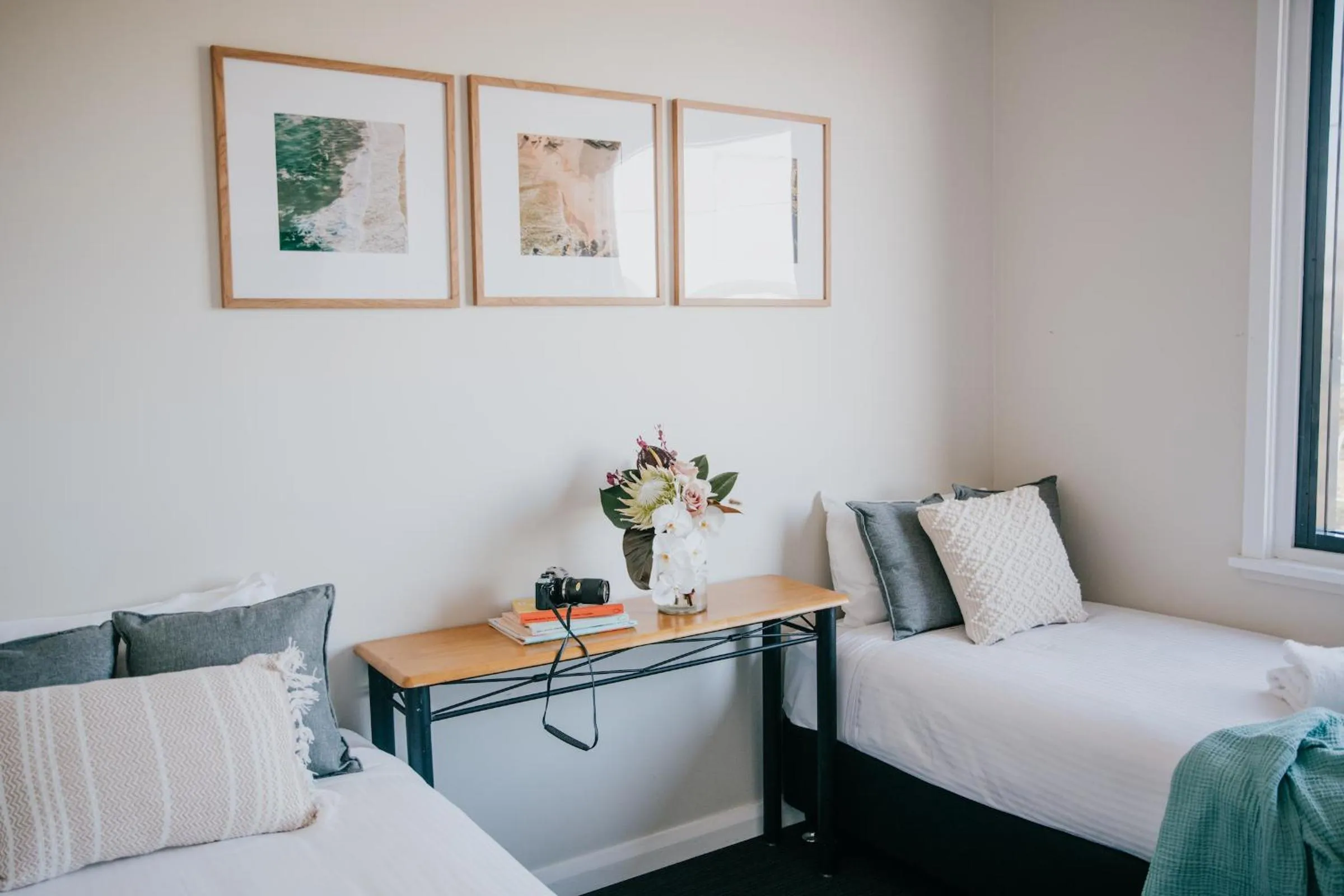 Bedroom, Bed in Gunyah Hotel