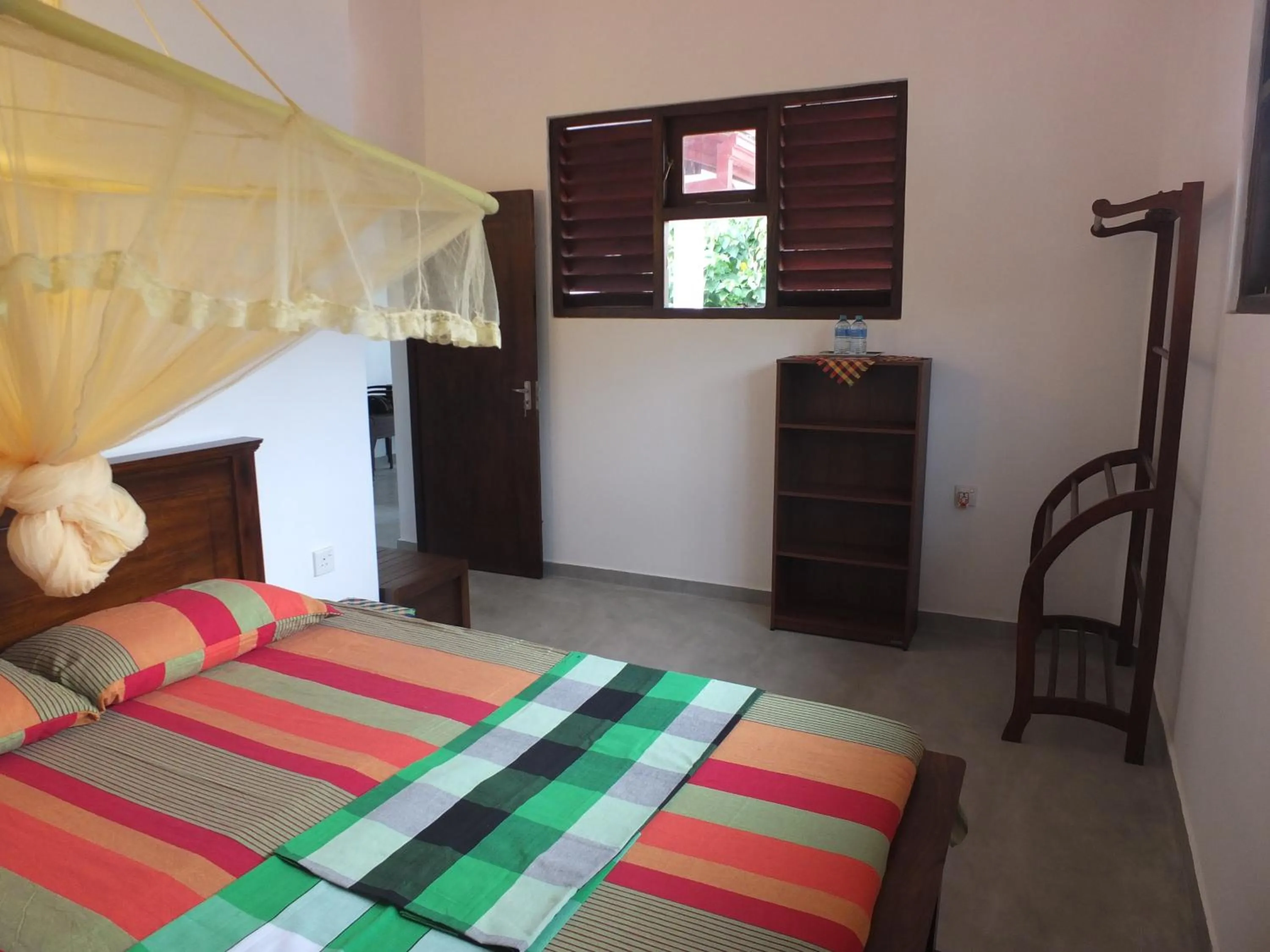 Bedroom, Bed in Emildale Villa