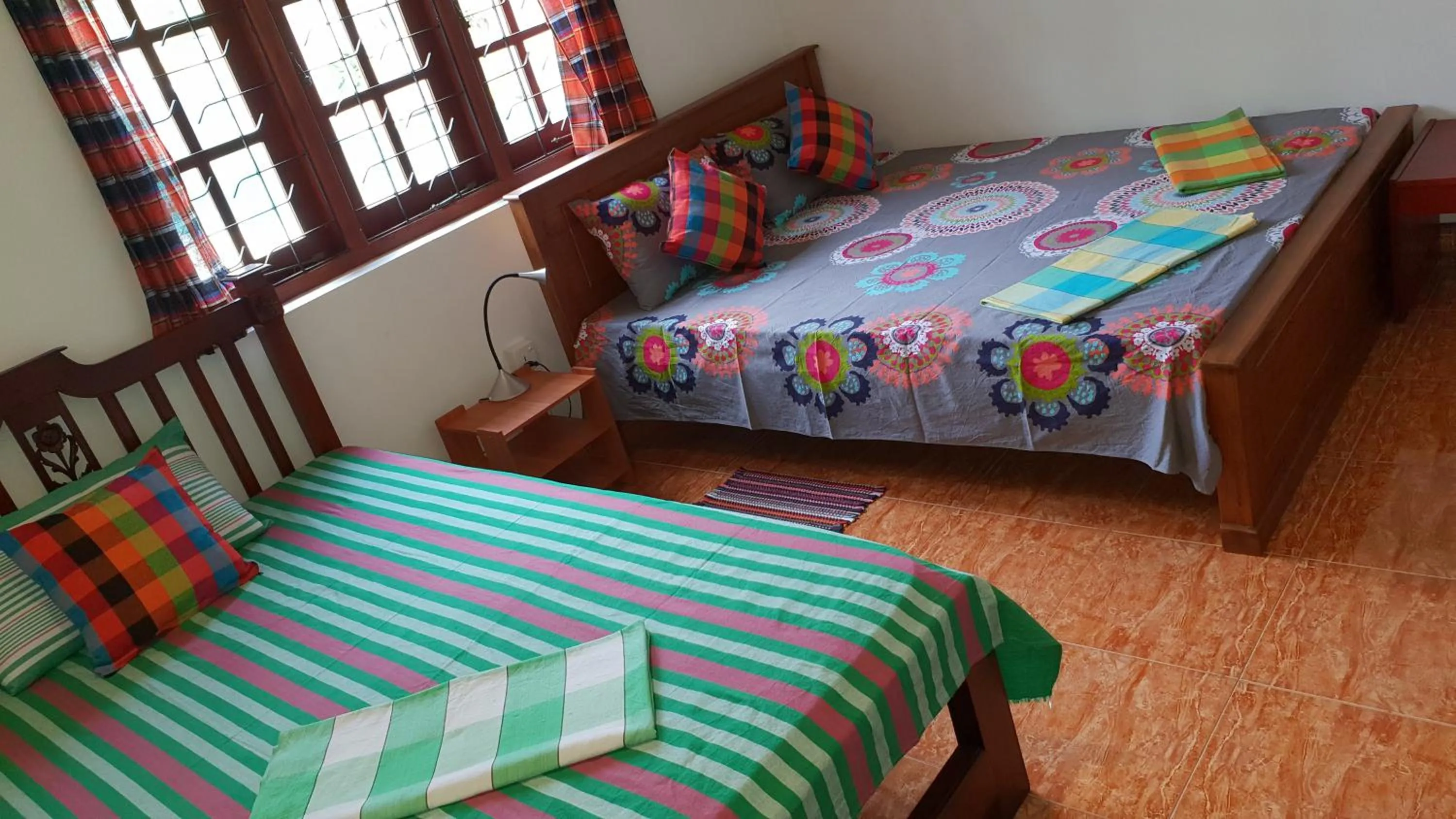 Photo of the whole room, Bed in Emildale Villa