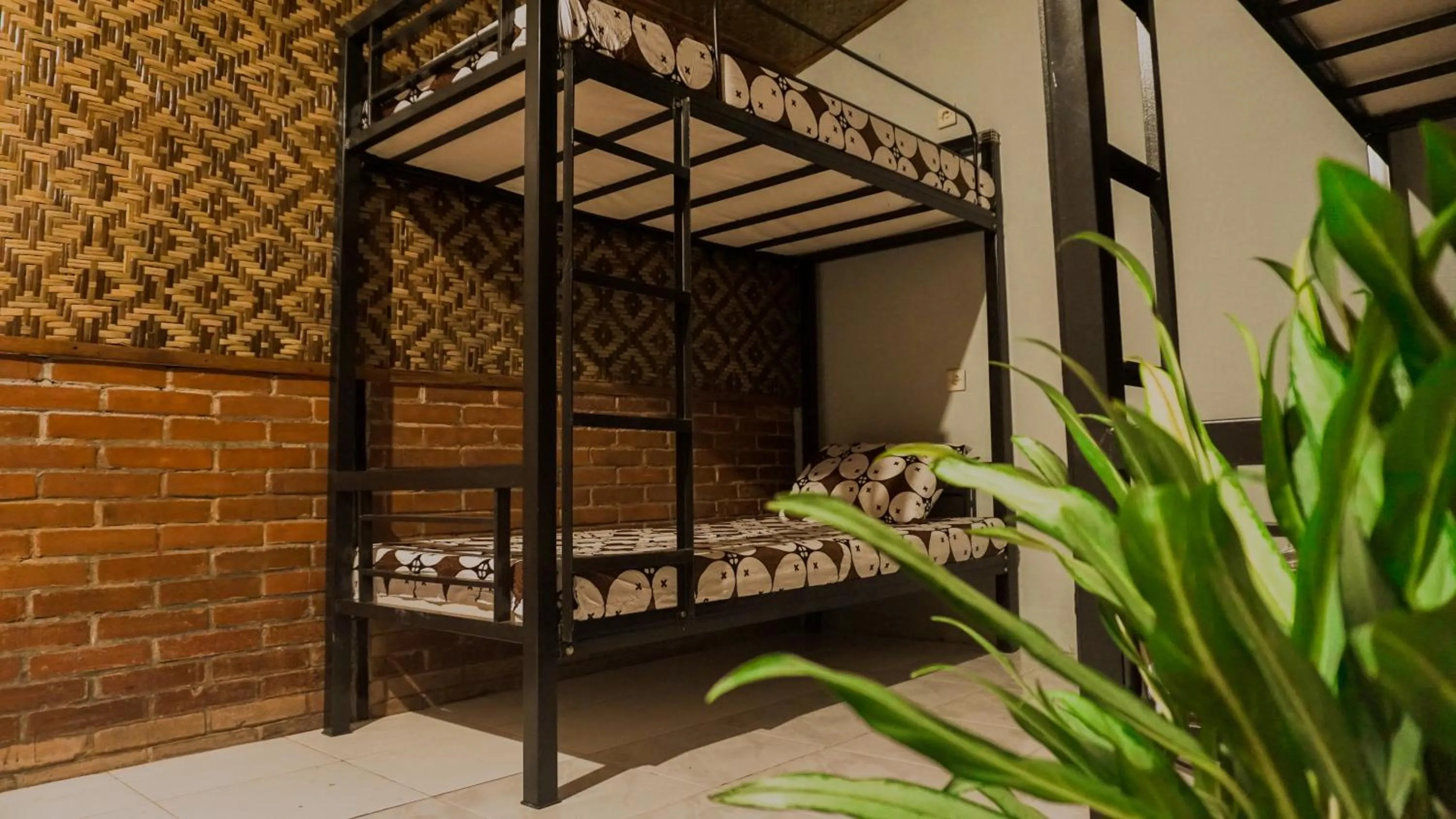 bunk bed, Bed in Glory Homestay