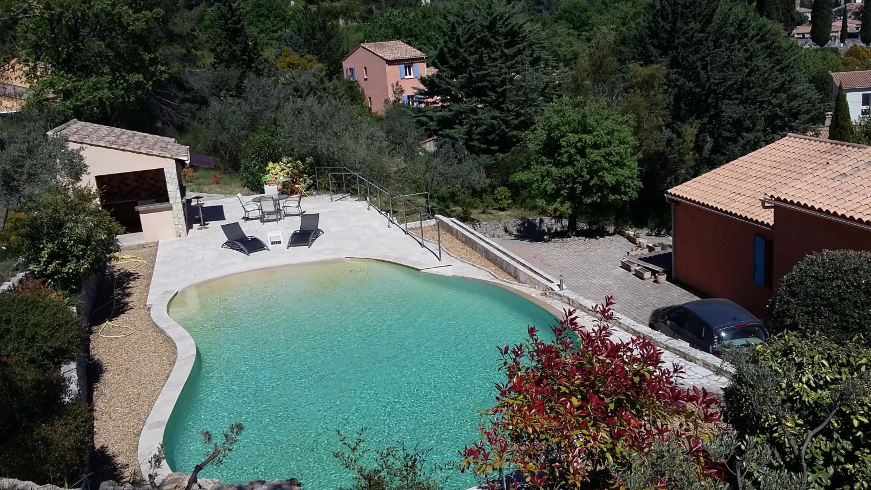 Pool view in La roque