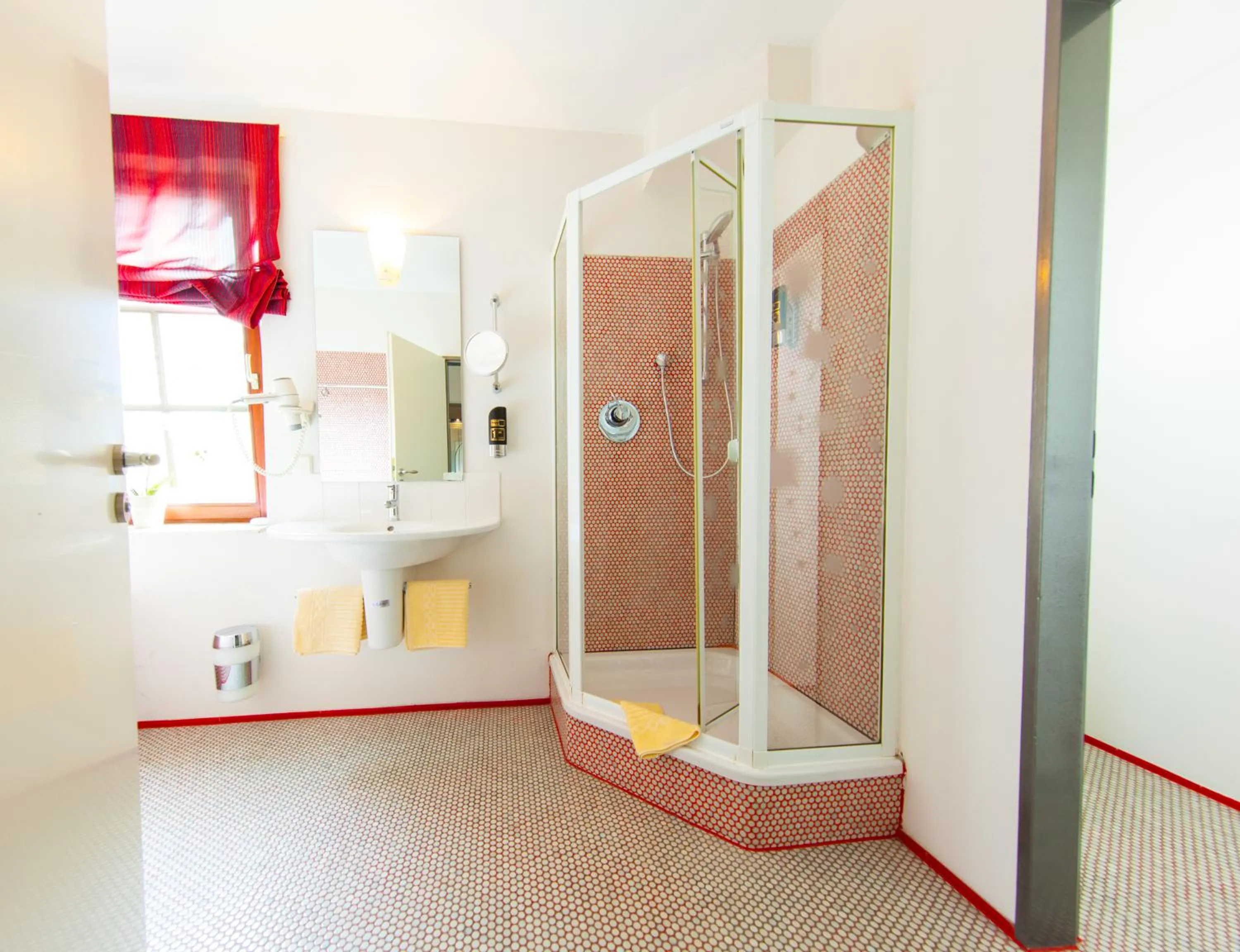 Bathroom in Garni-Hotel An der Weide