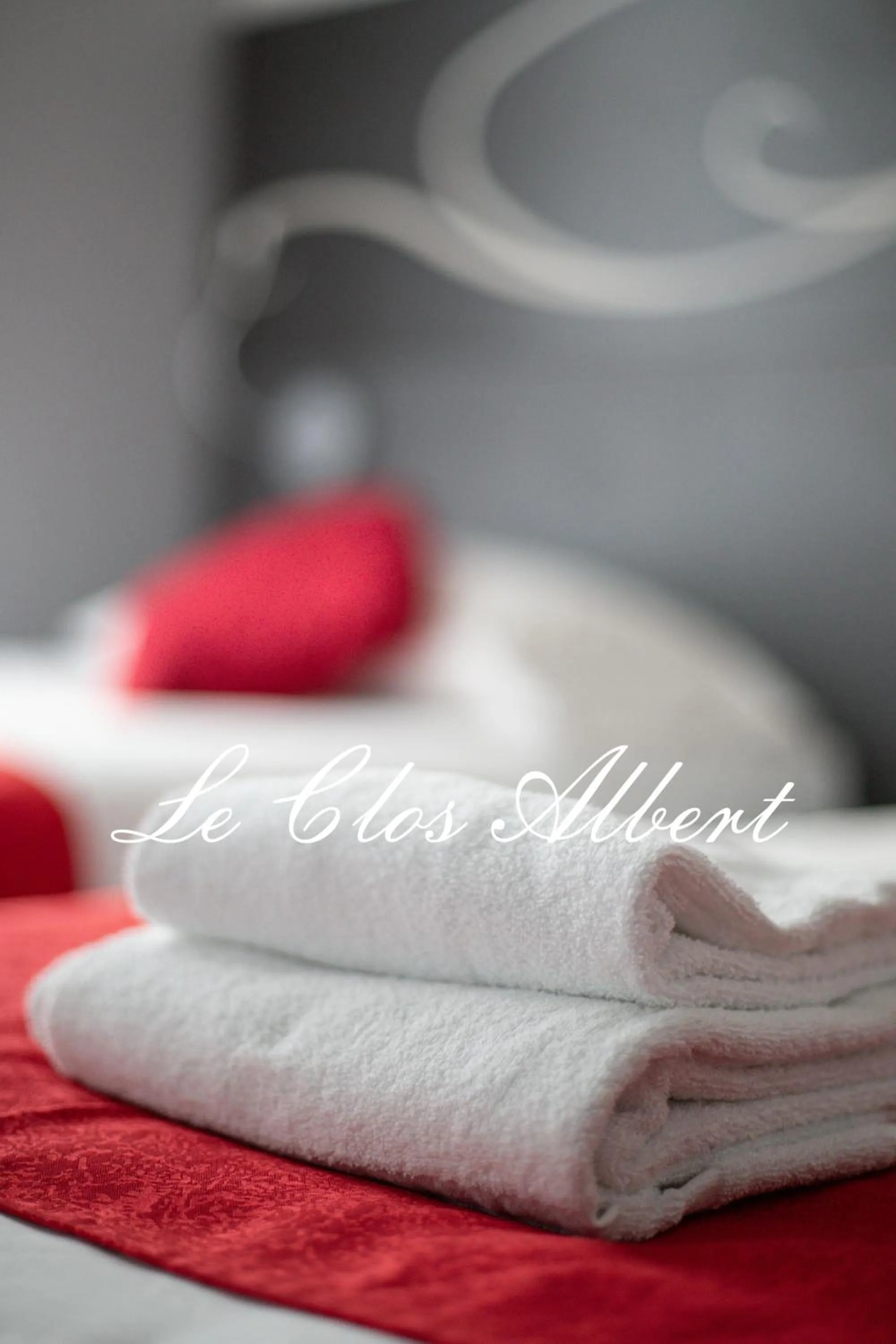 Bed in Le Clos Albert