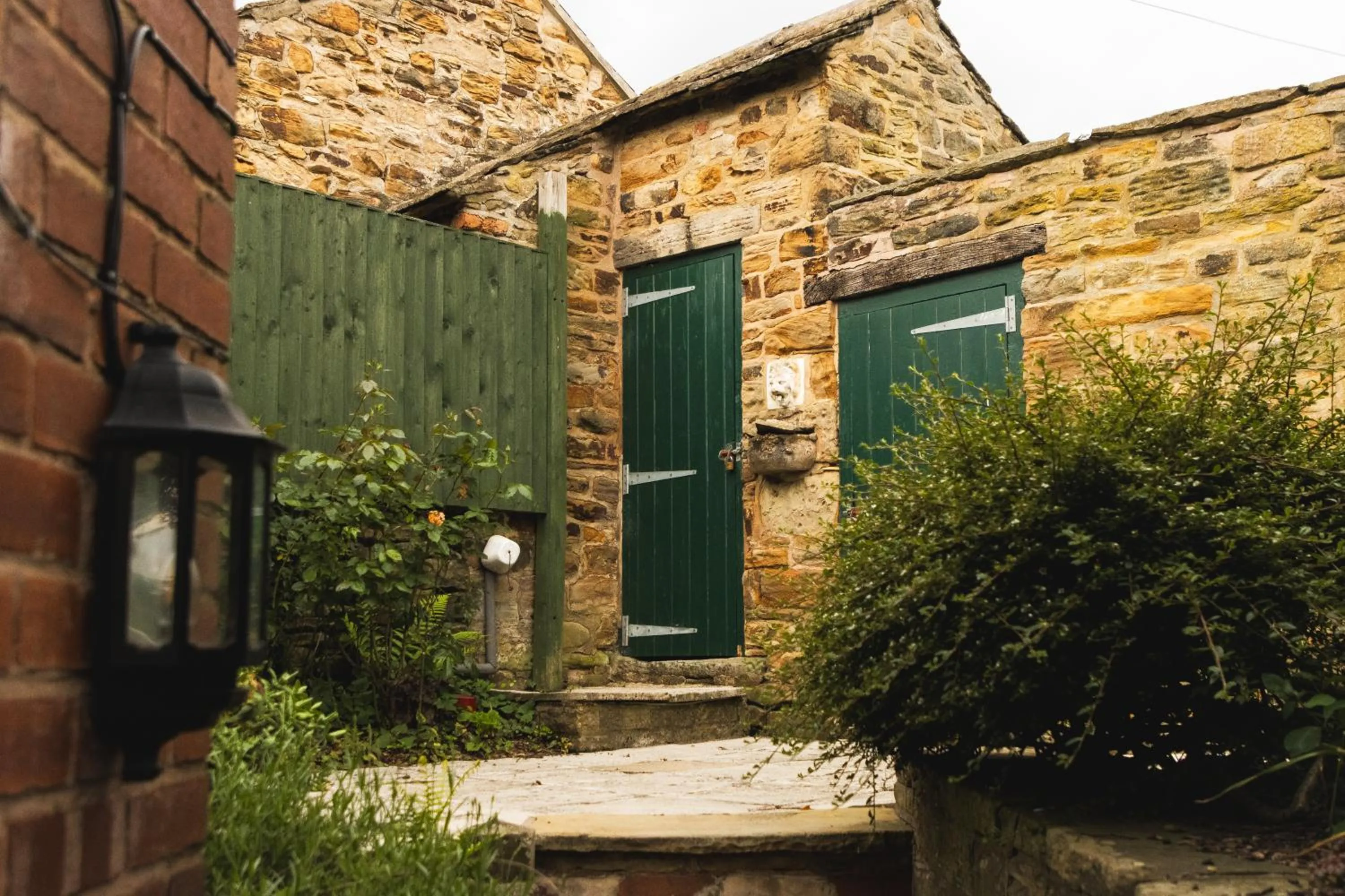 Property building in The Peacock at Barlow
