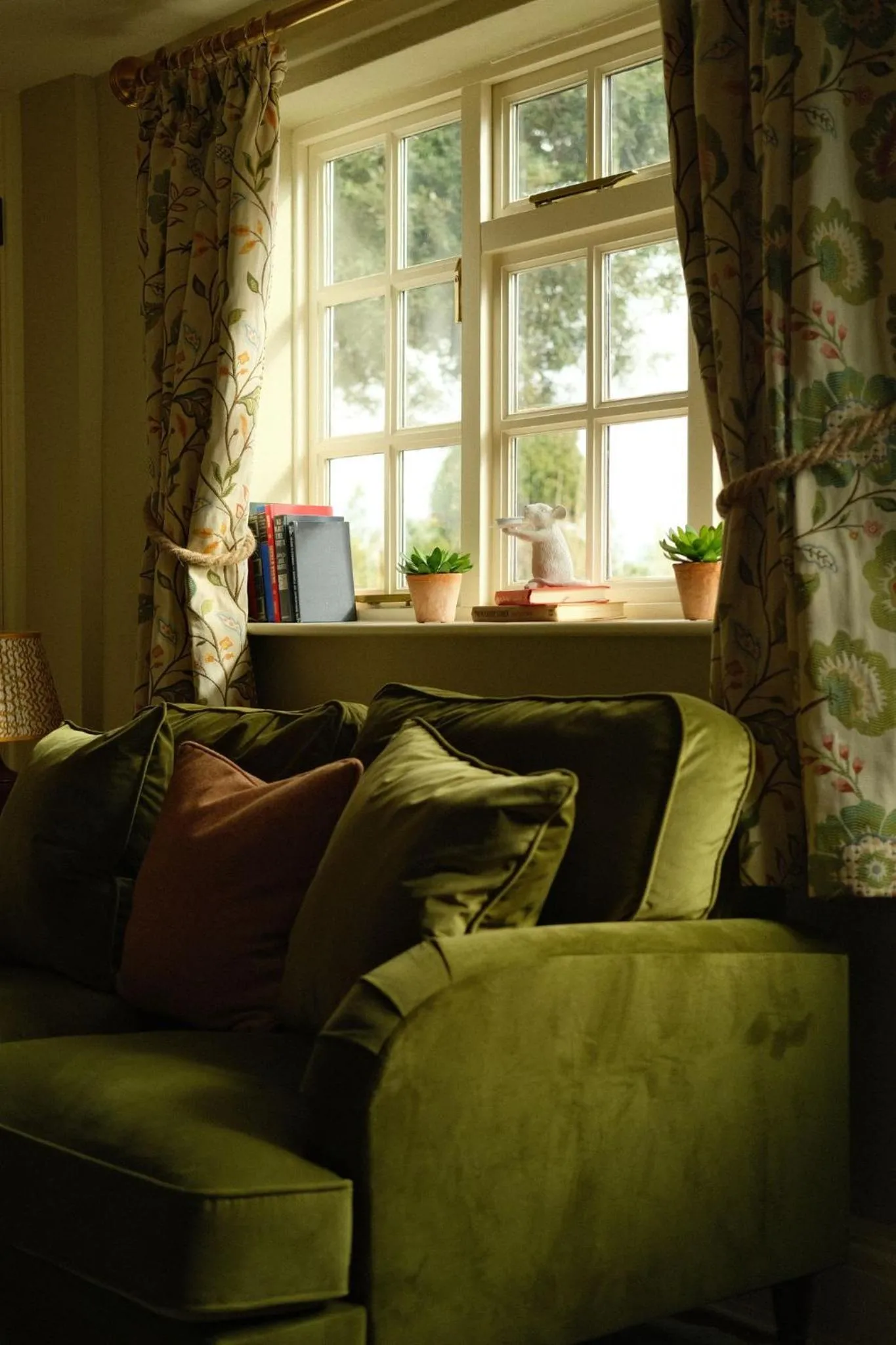 The Peacock at Barlow