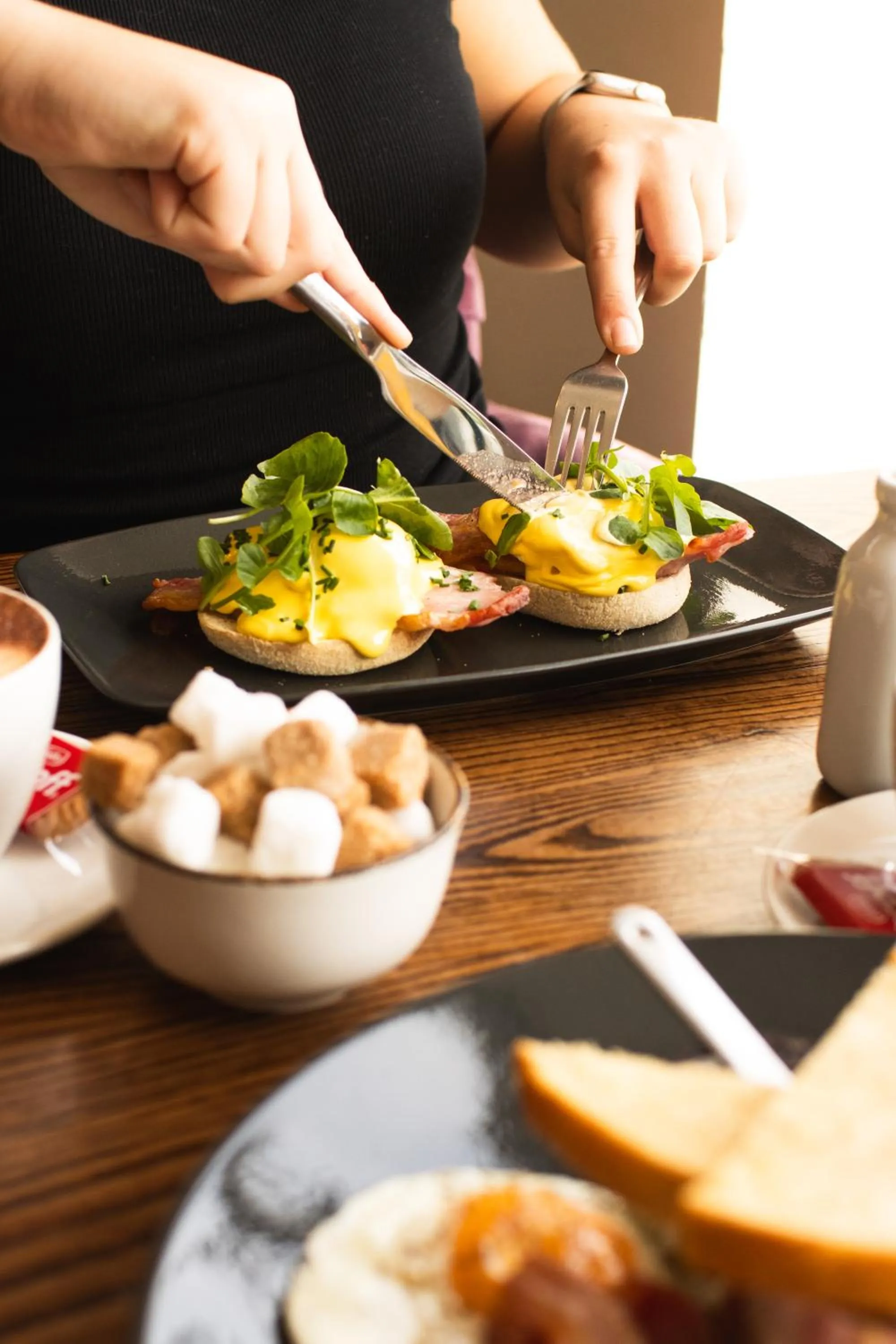 Breakfast in The Peacock at Barlow