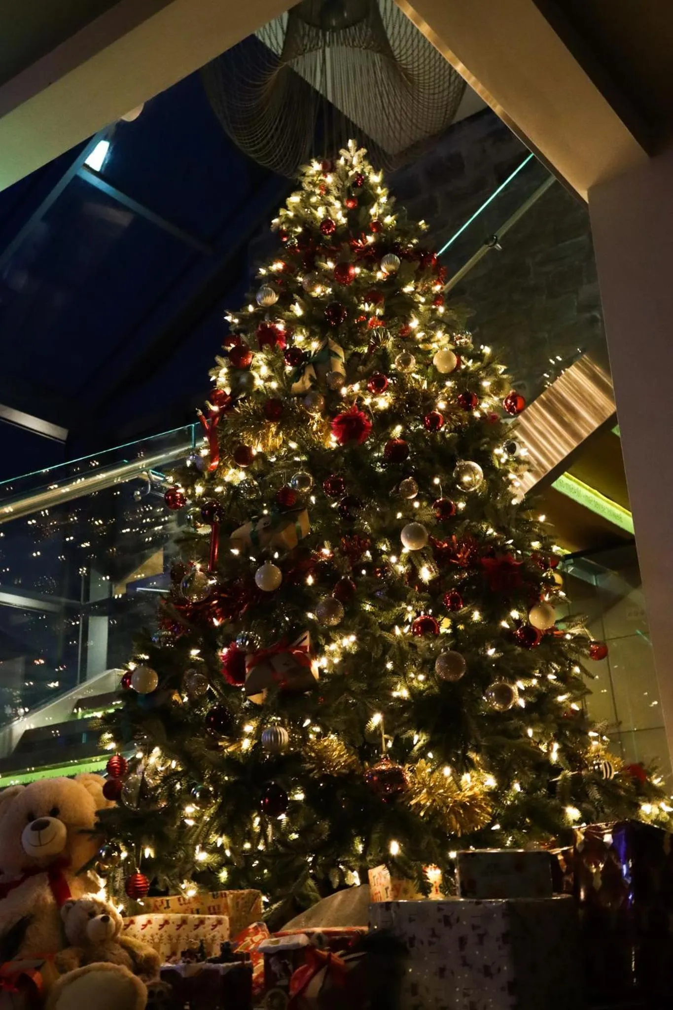 Seasons in The Peacock at Barlow