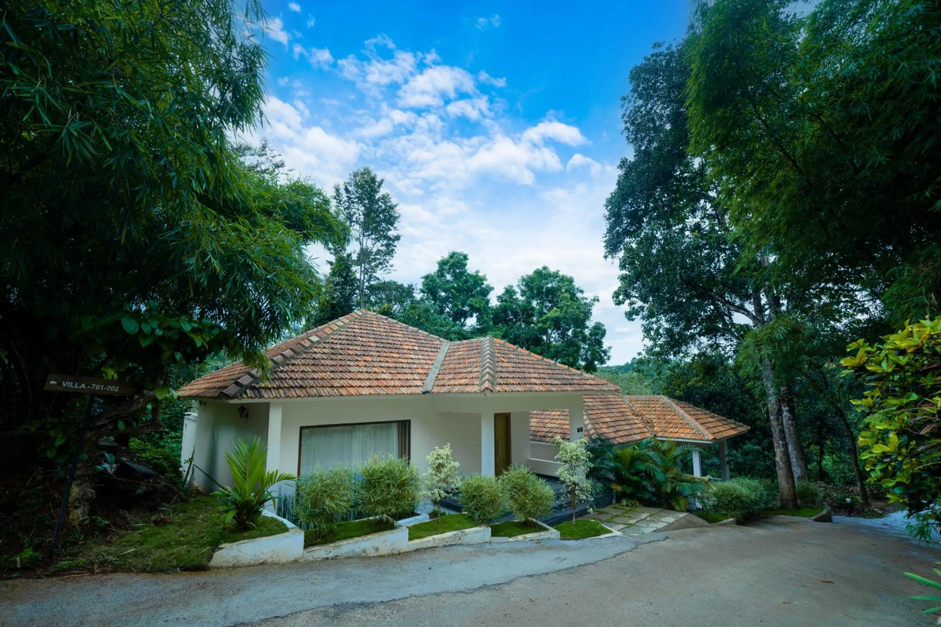 Day in Vythiri Holiday Resort, Wayanad