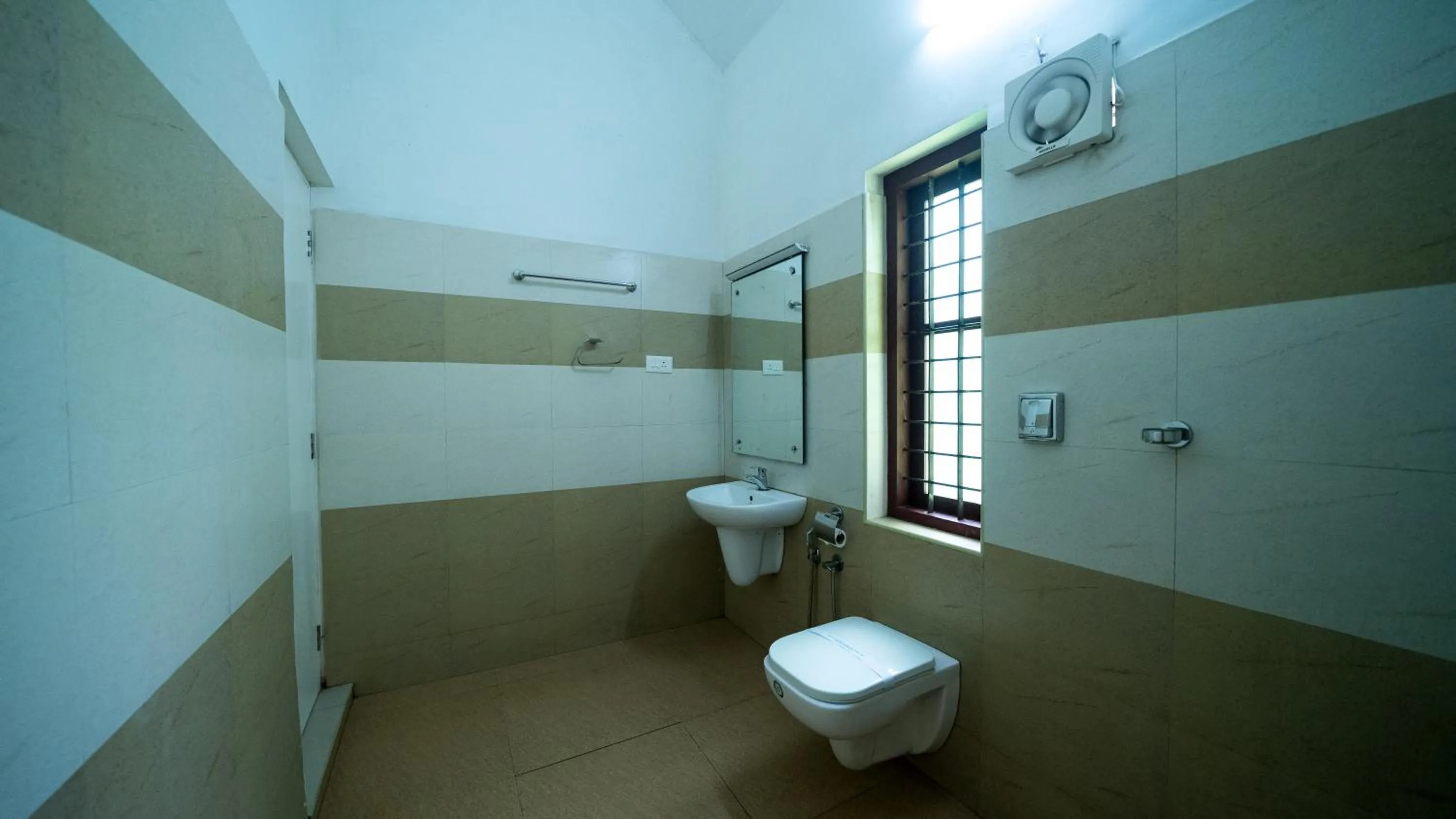 Shower in Vythiri Holiday Resort, Wayanad