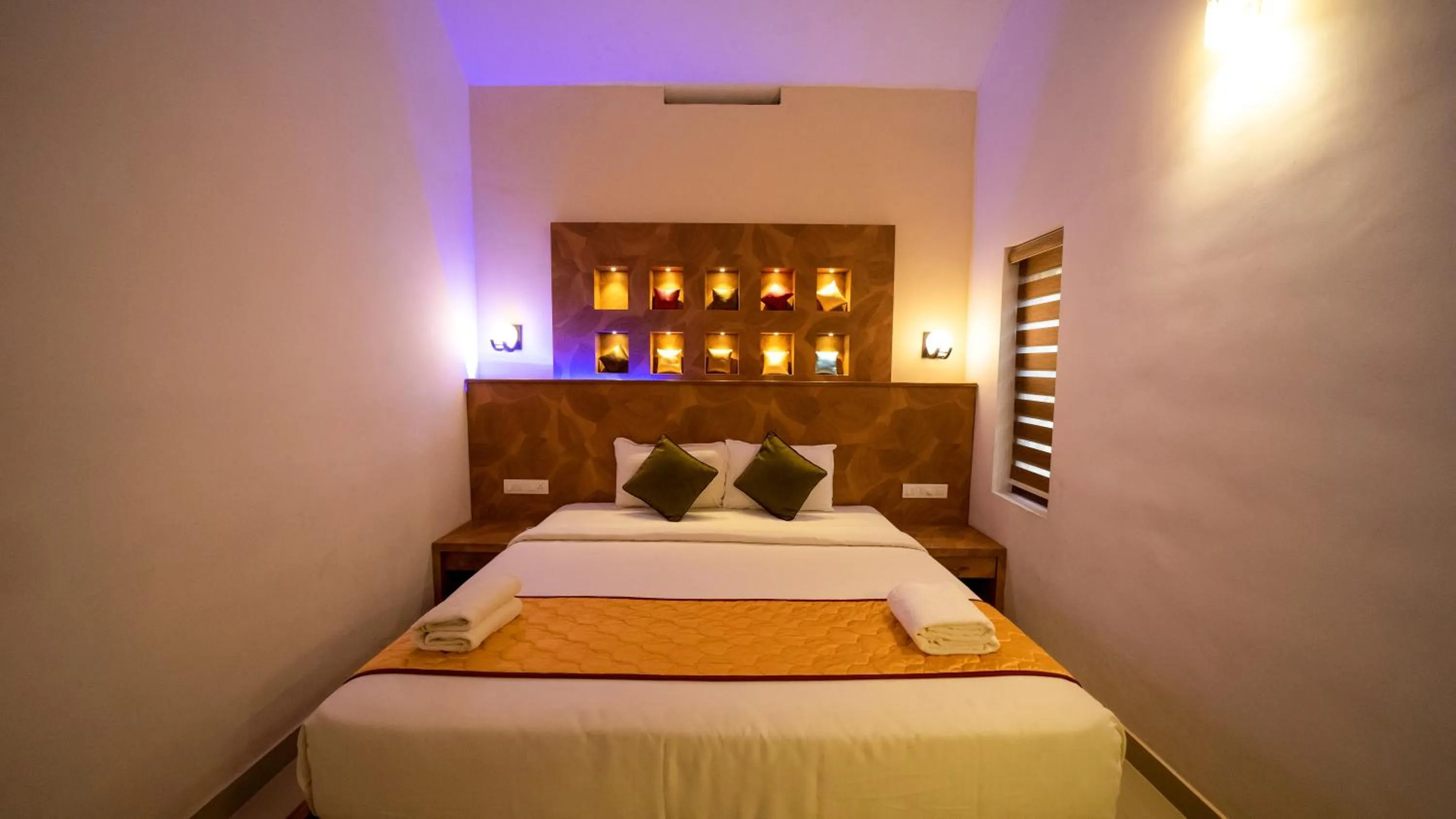 Photo of the whole room, Bed in Vythiri Holiday Resort, Wayanad