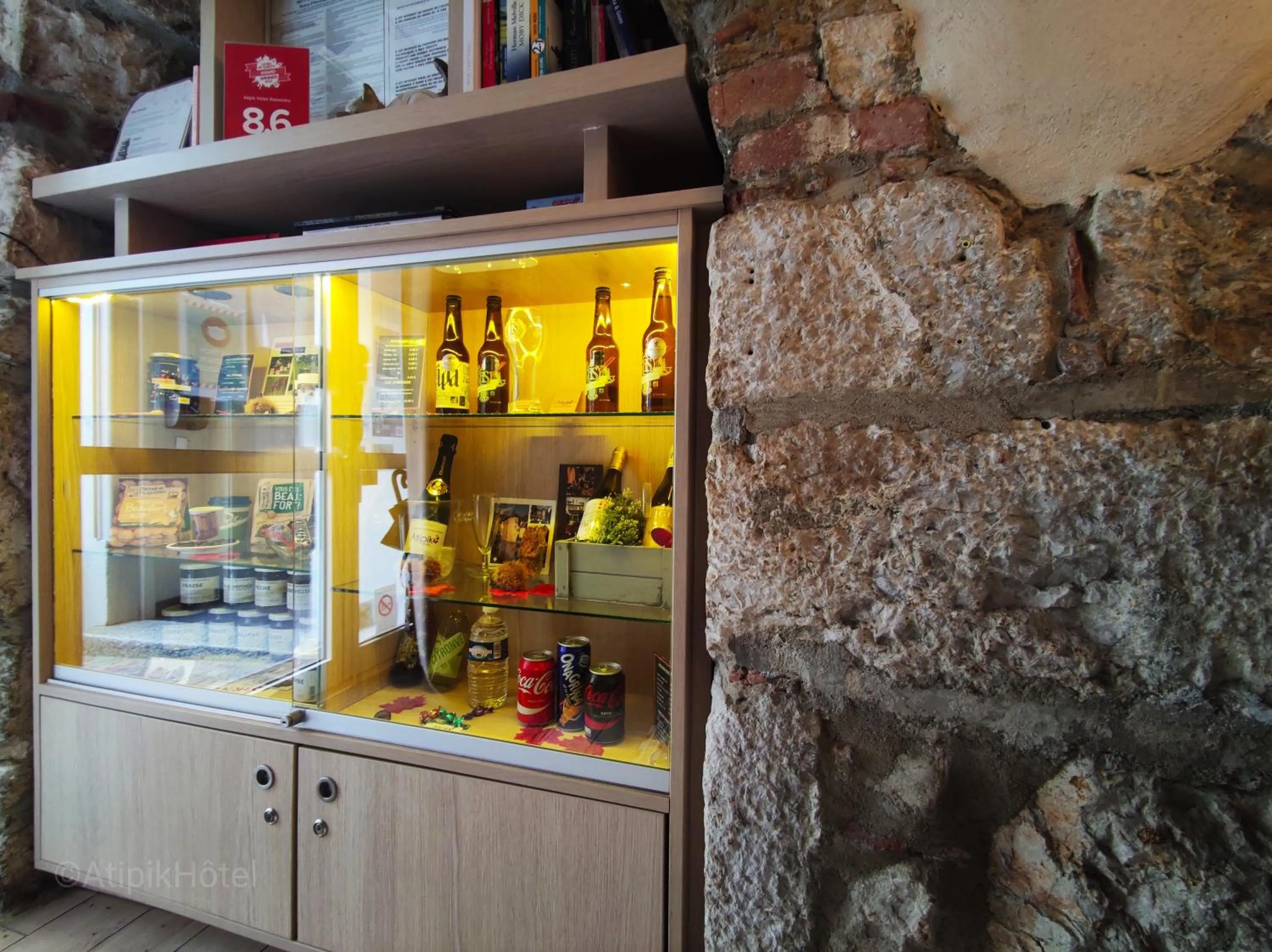 On-site shops in Atipik Hôtel