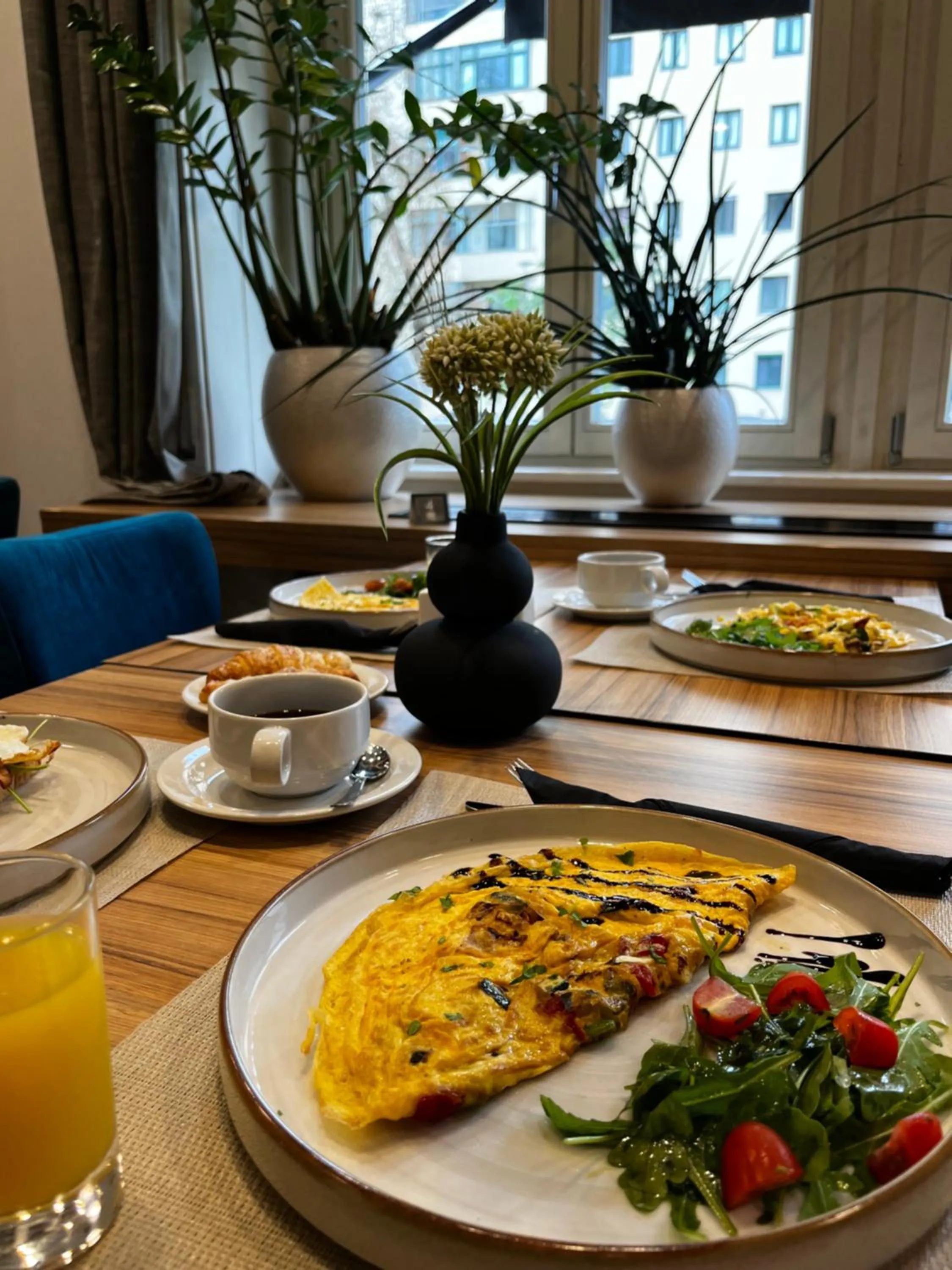 Breakfast in Urban Boutique Hotel Center