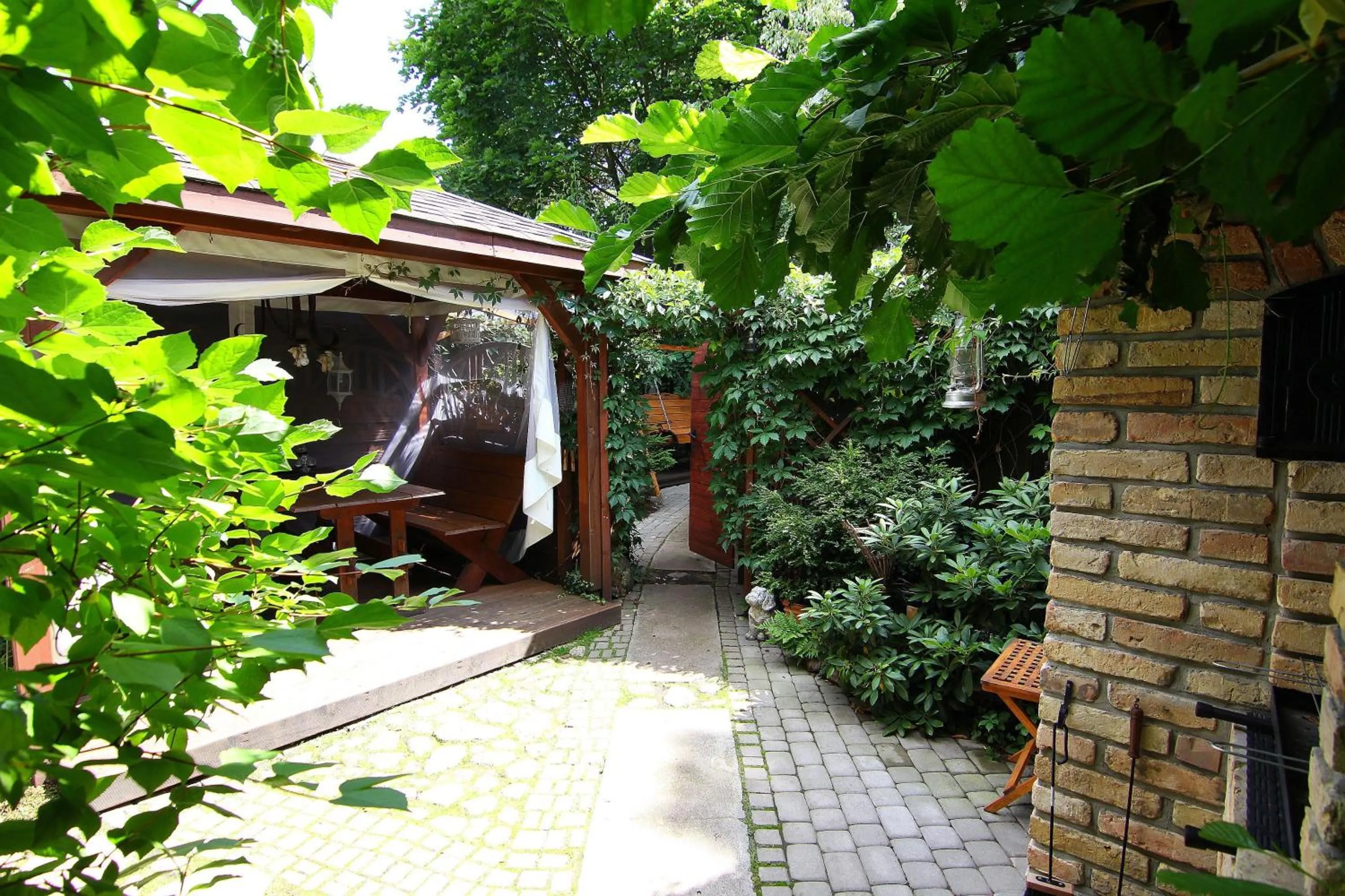 Garden in Apartamenty pod Wiciokrzewem