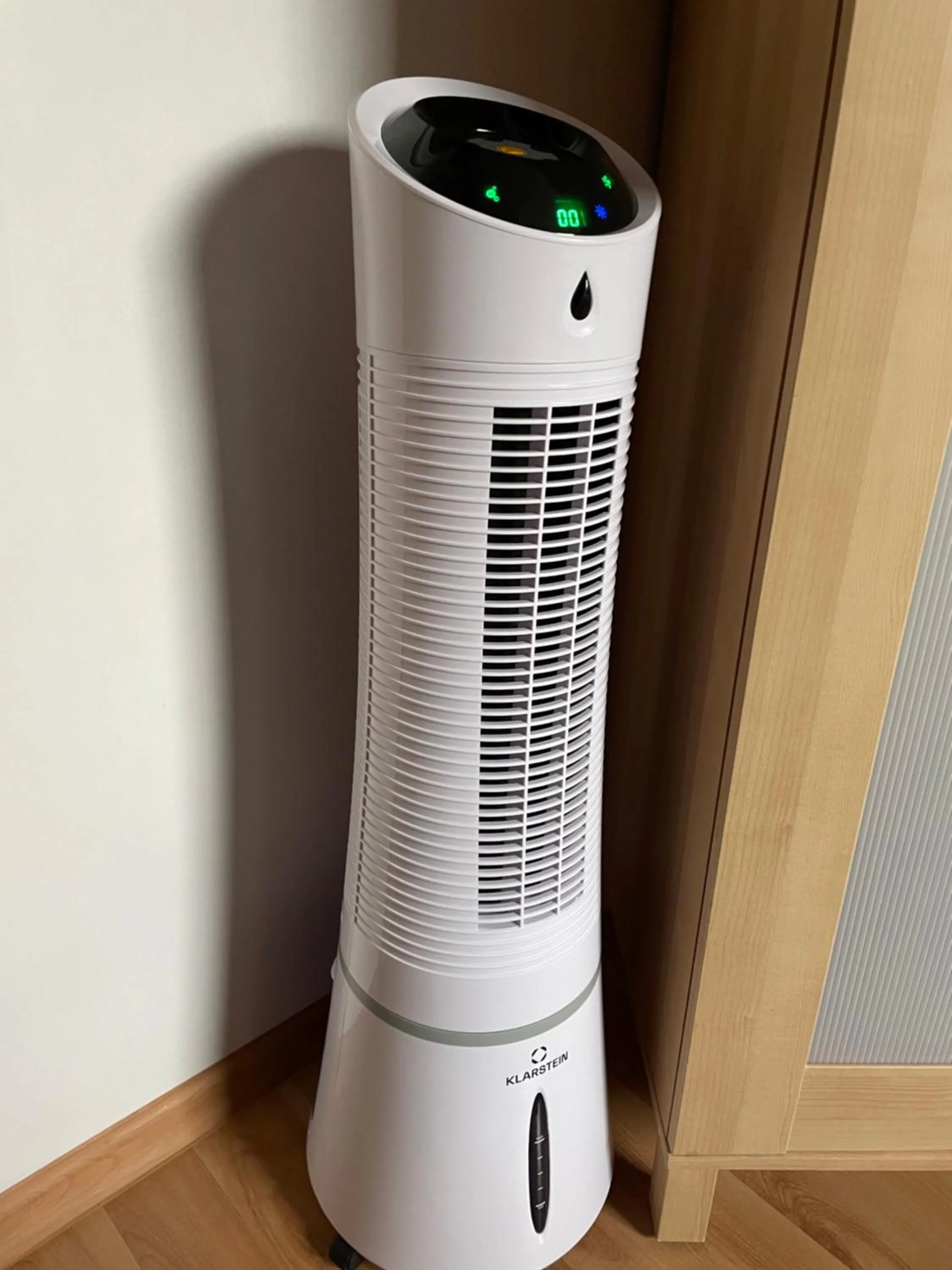 air conditioner in Apartamenty pod Wiciokrzewem