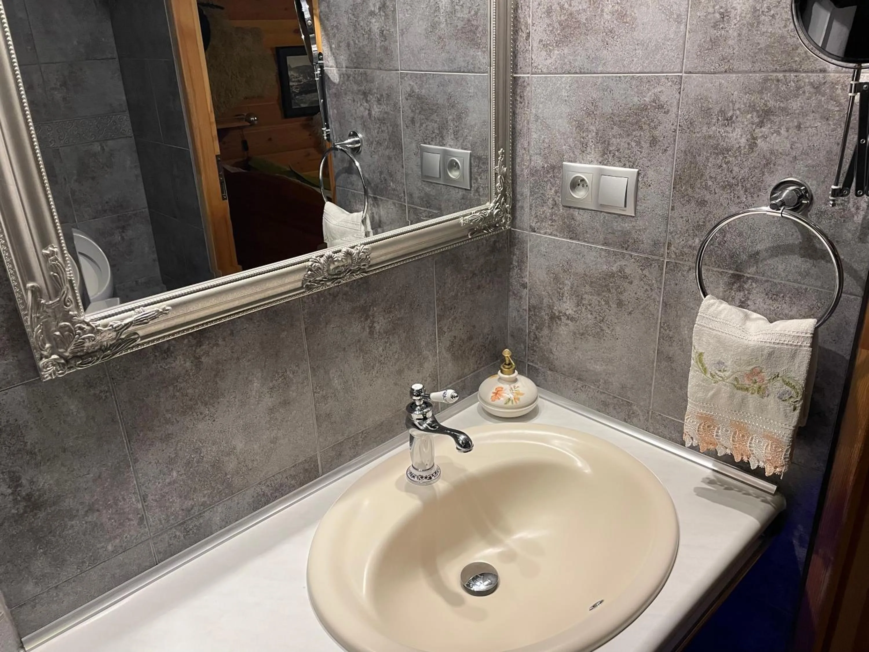 Bathroom in Apartamenty pod Wiciokrzewem