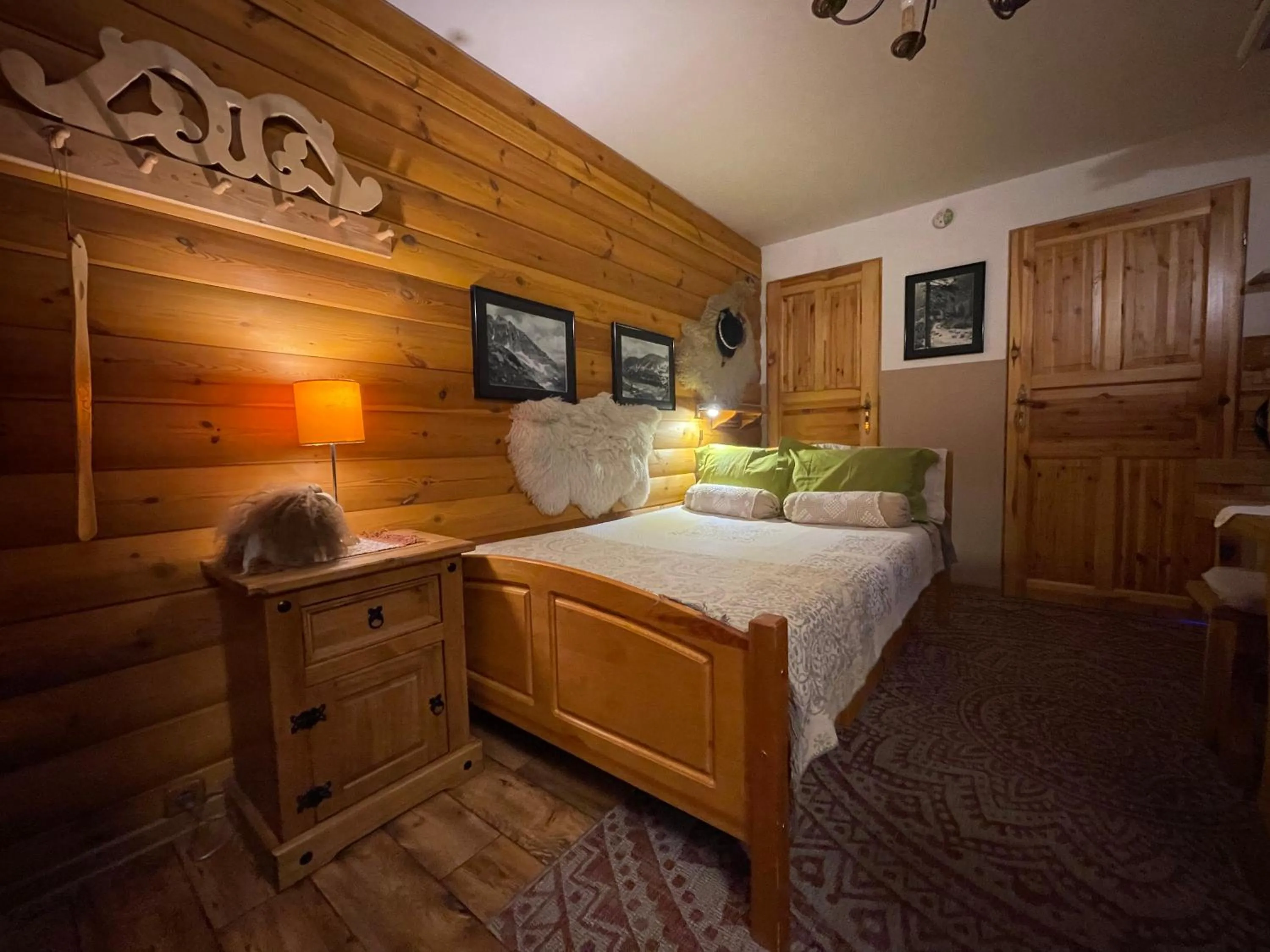Bed in Apartamenty pod Wiciokrzewem