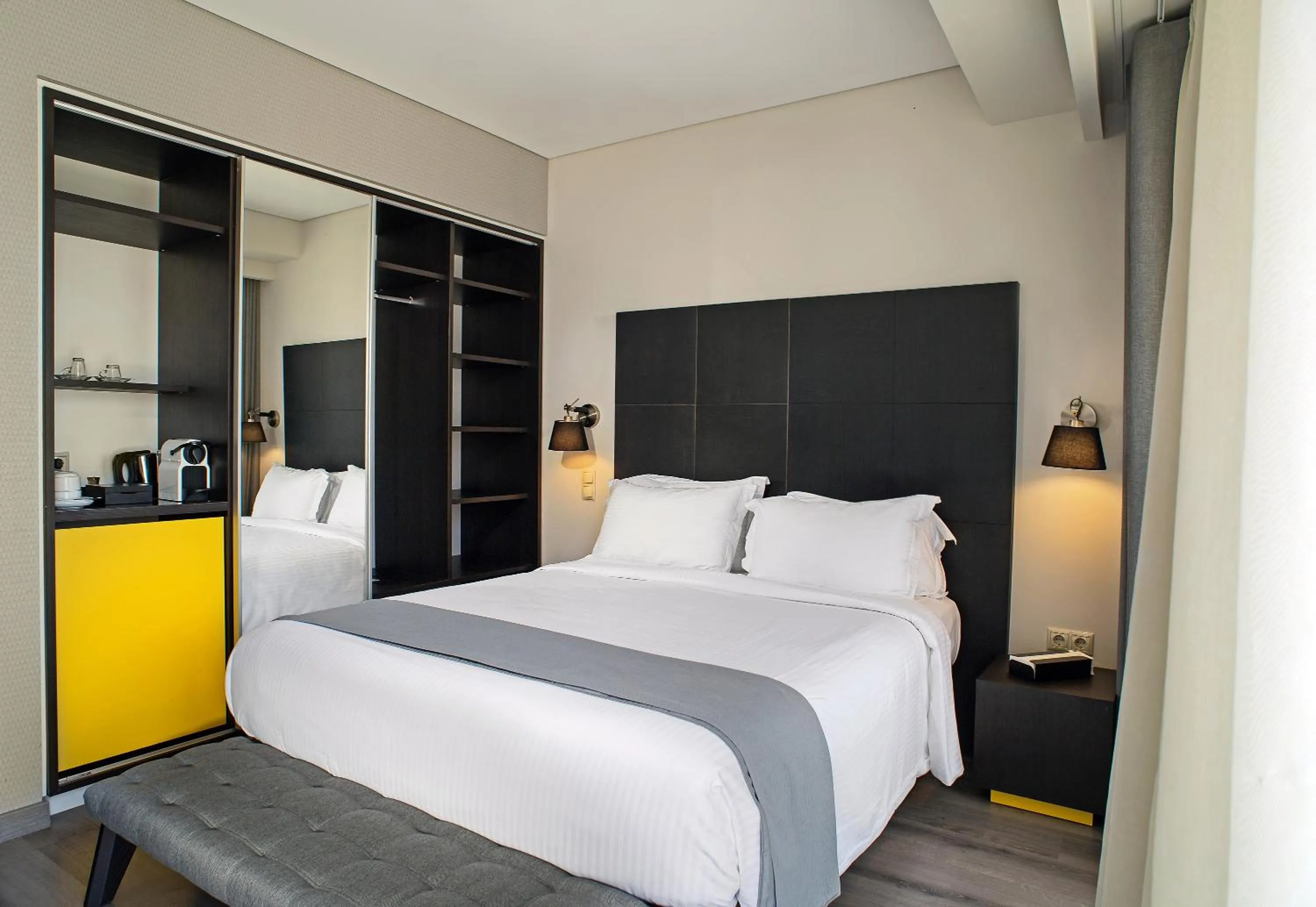 Bed in Hotel Lozenge