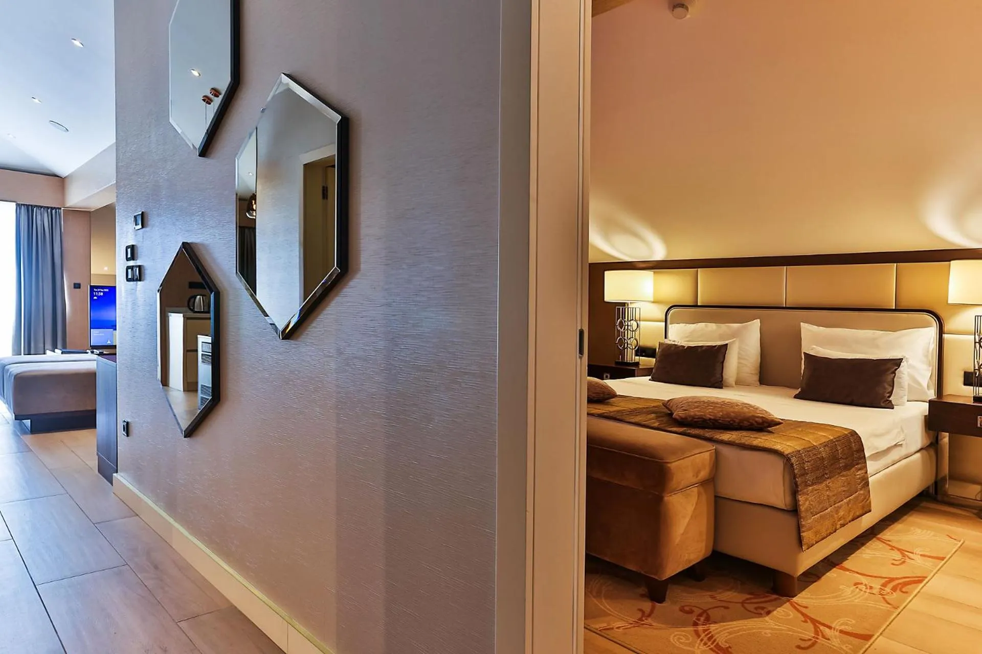 Bedroom, Bed in Hotel Riva by Aycon