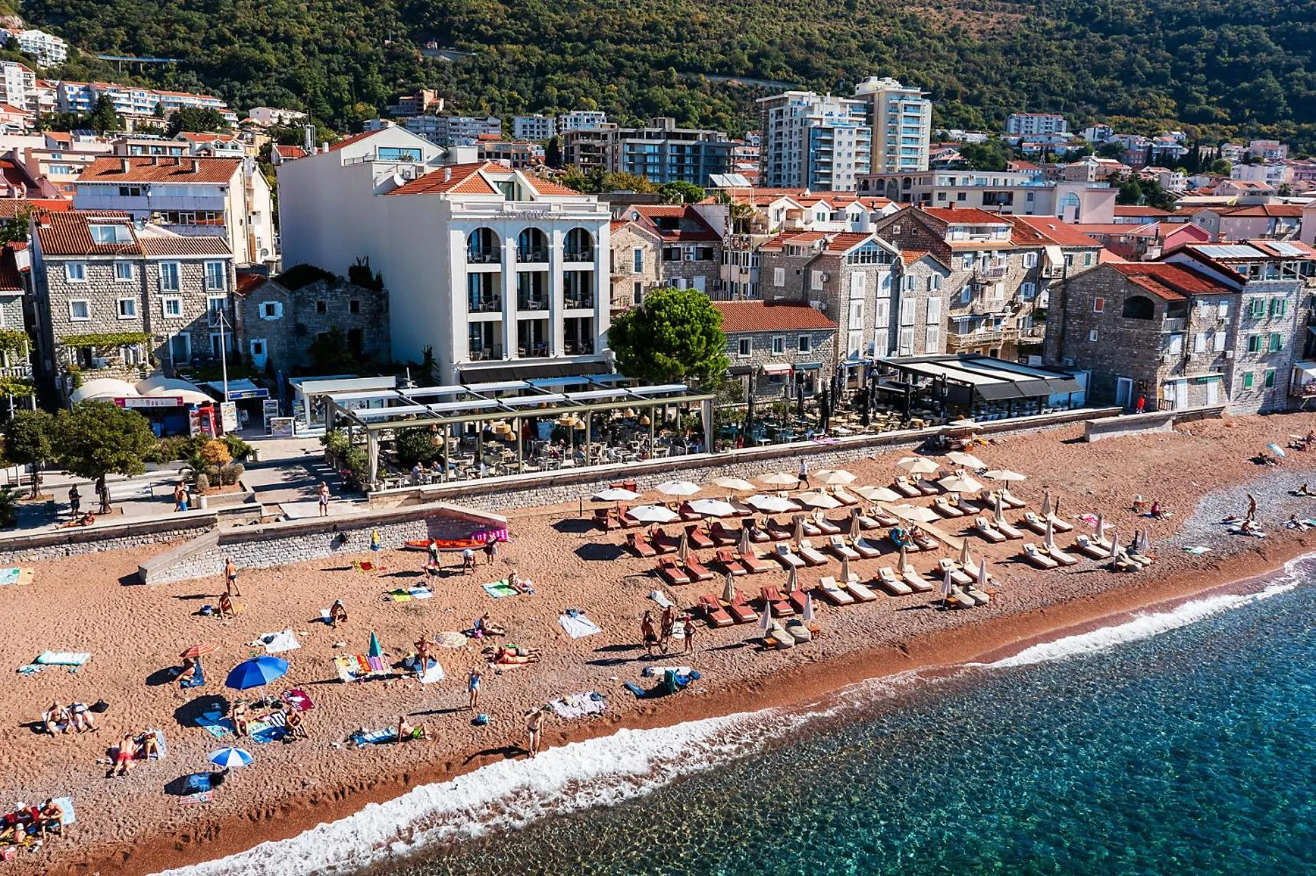 Property building in Hotel Riva by Aycon