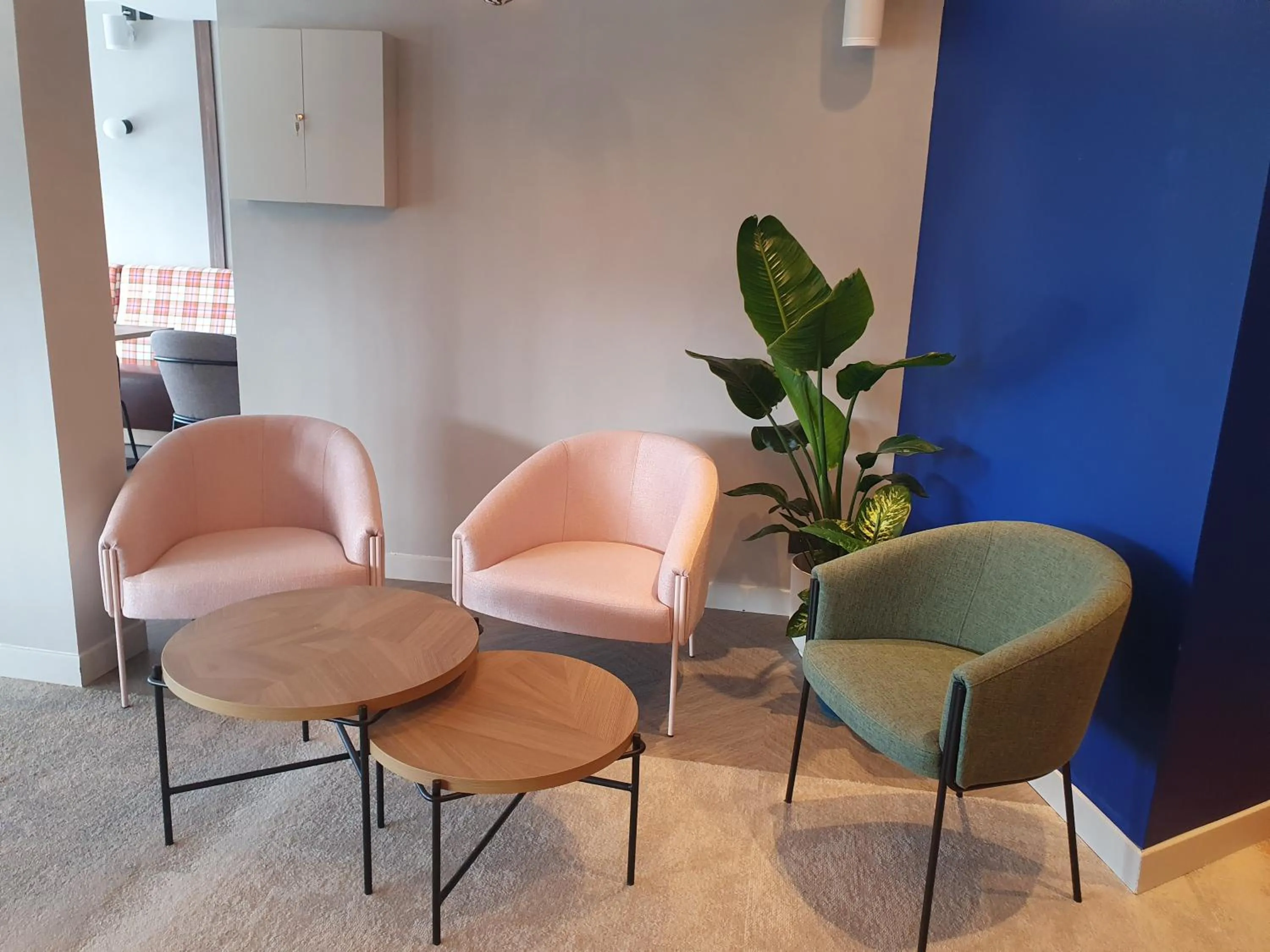 Lobby or reception in Best Western Kobalt Annecy Nord - Epagny