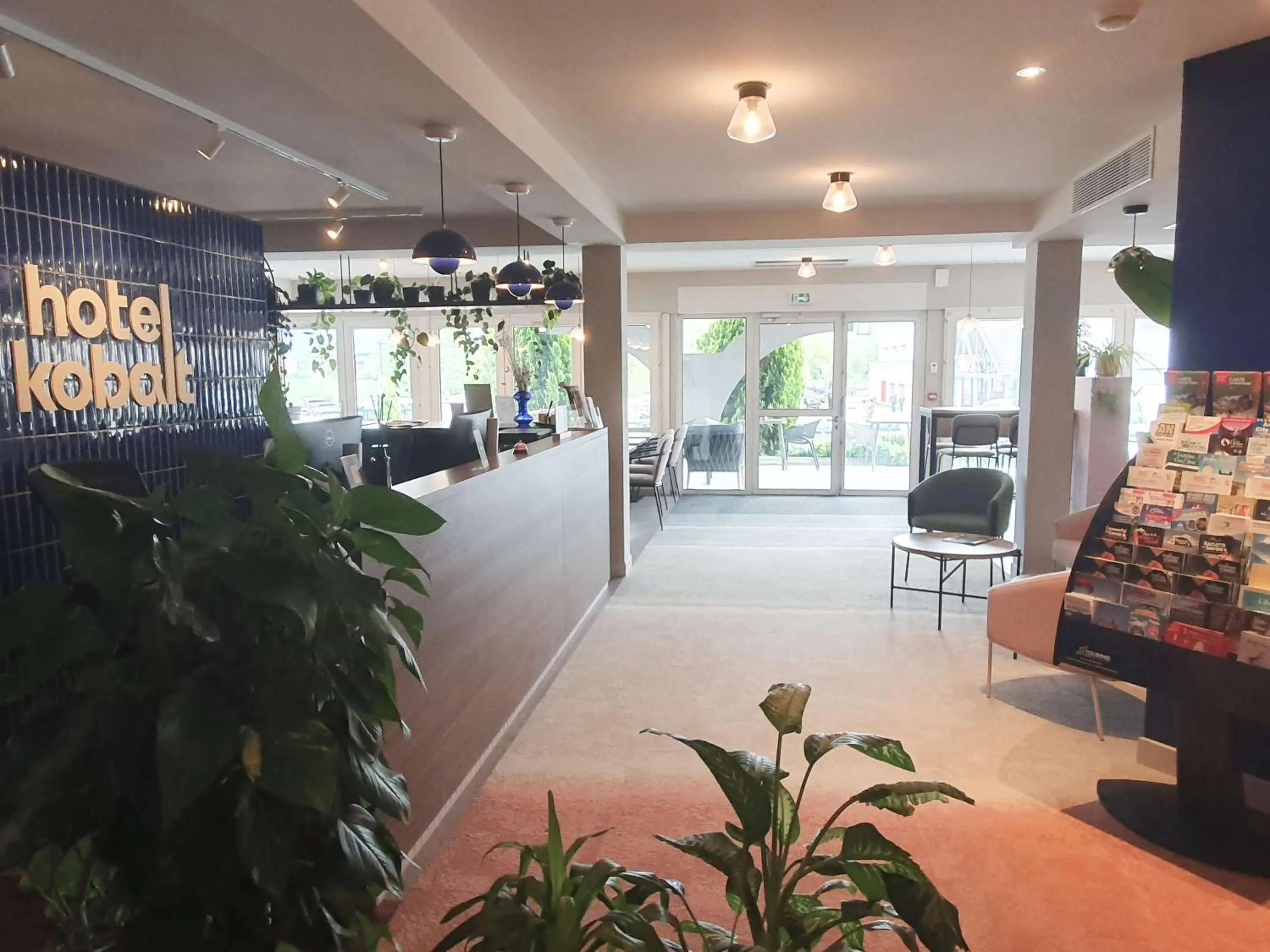 Lobby or reception in Best Western Kobalt Annecy Nord - Epagny