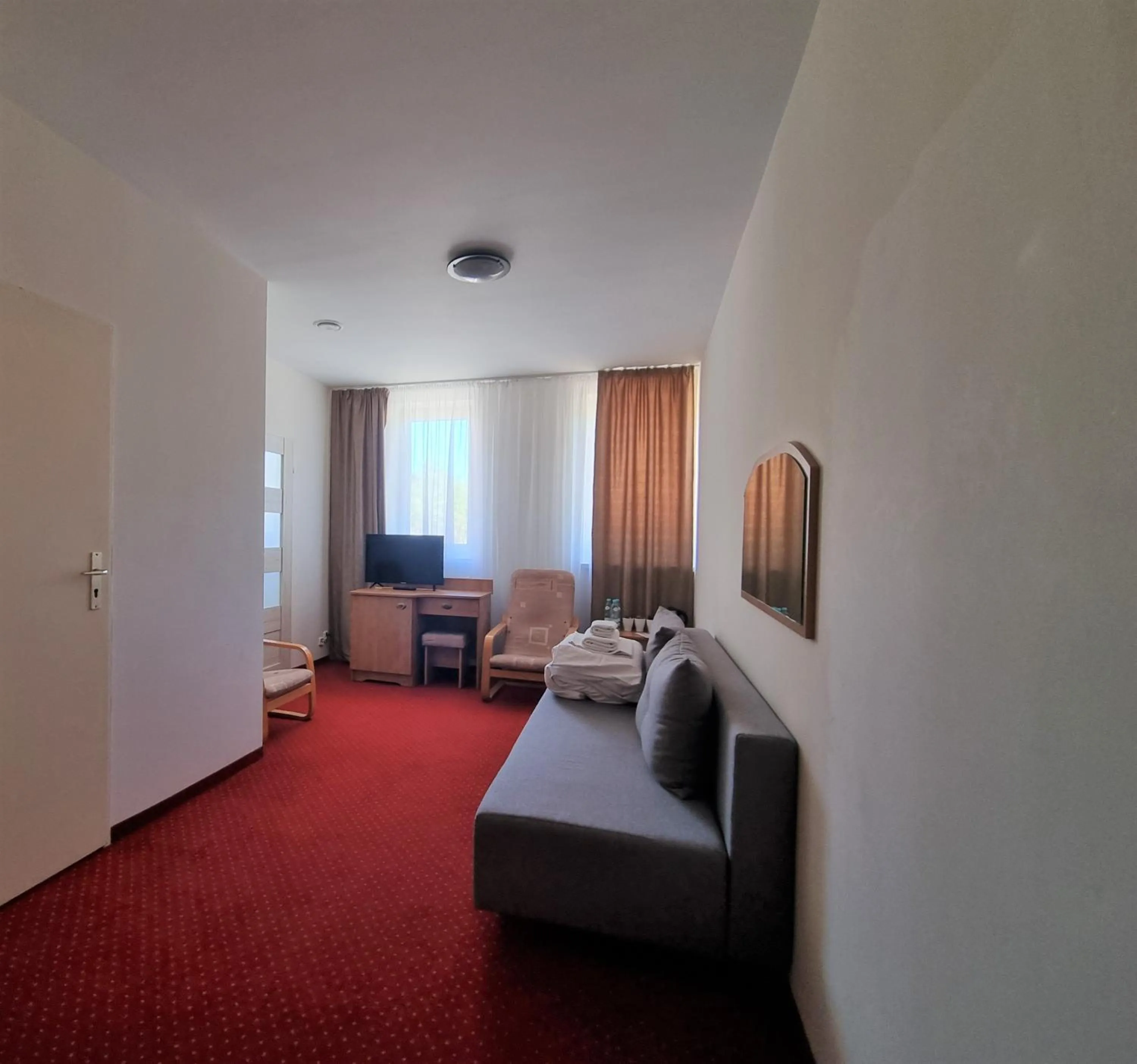 Communal lounge/ TV room in Paradiso Park