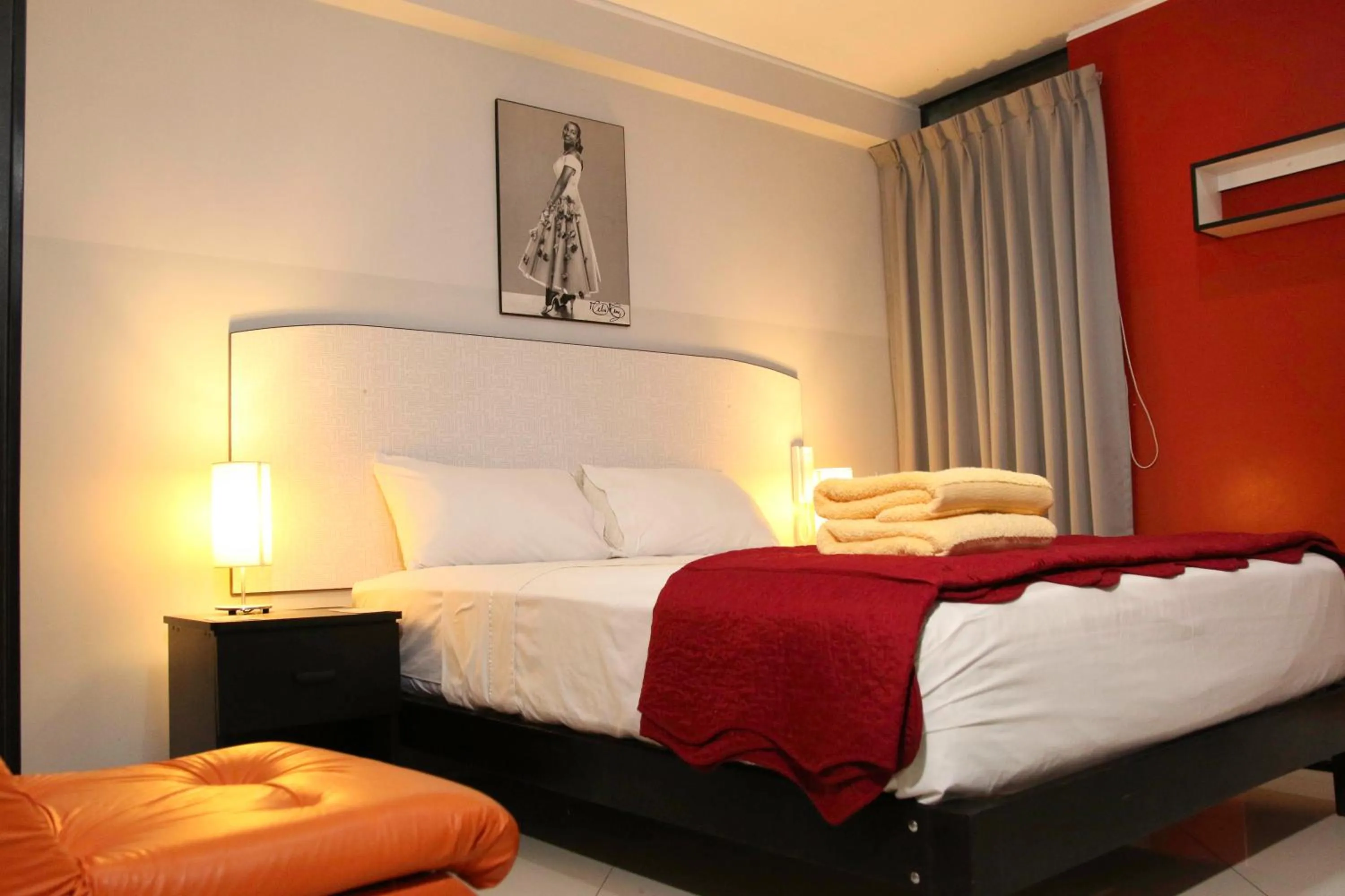 Bed in Hotel Venture