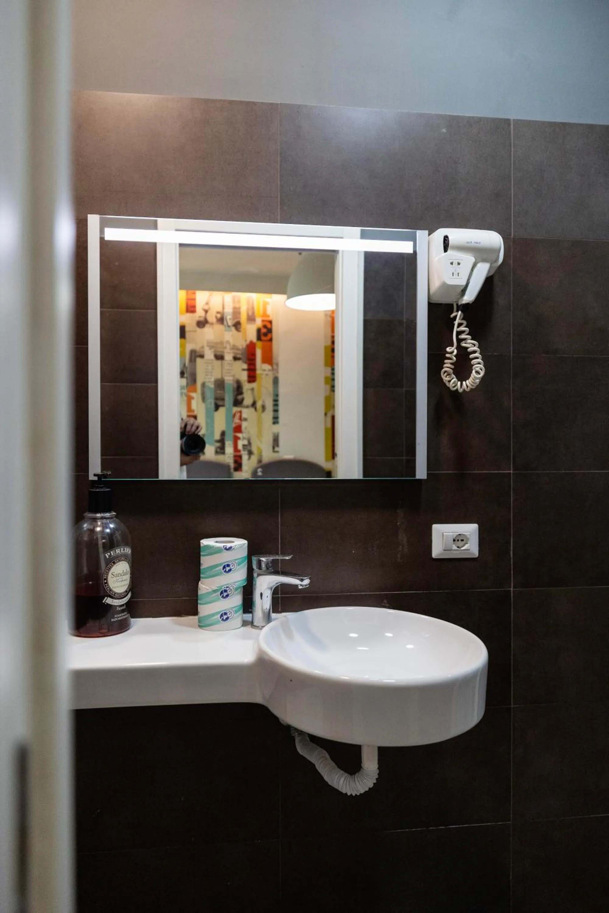 Bathroom in Hostel Trastevere