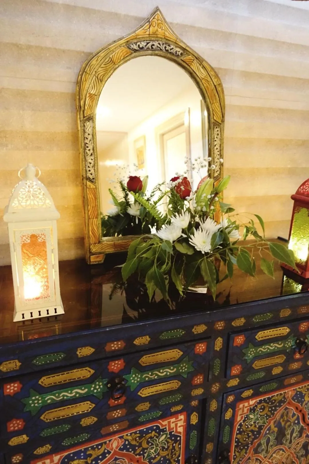 Decorative detail in Aparthotel Les Oliviers Suites & Spa