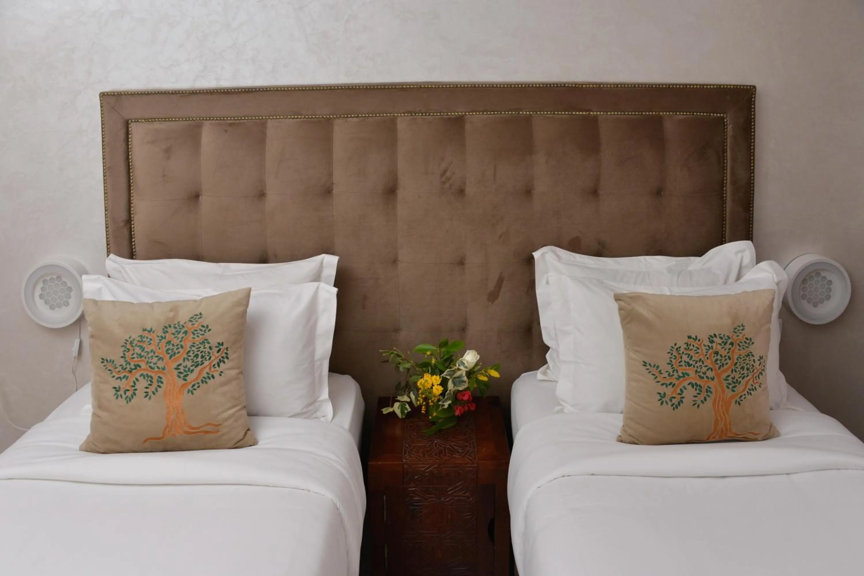 Bedroom, Bed in Aparthotel Les Oliviers Suites & Spa